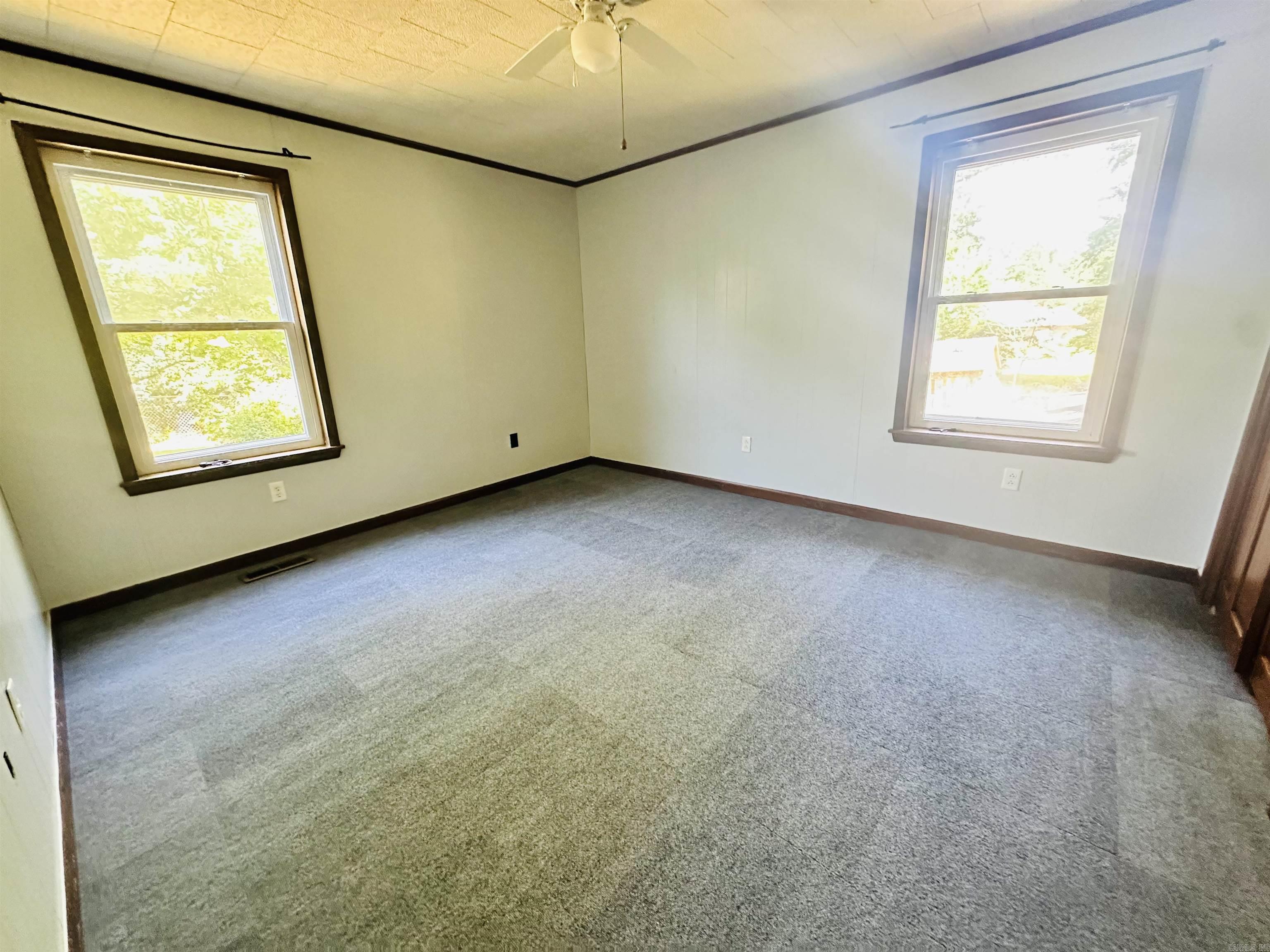 242  Green Valley  Greenbrier, AR