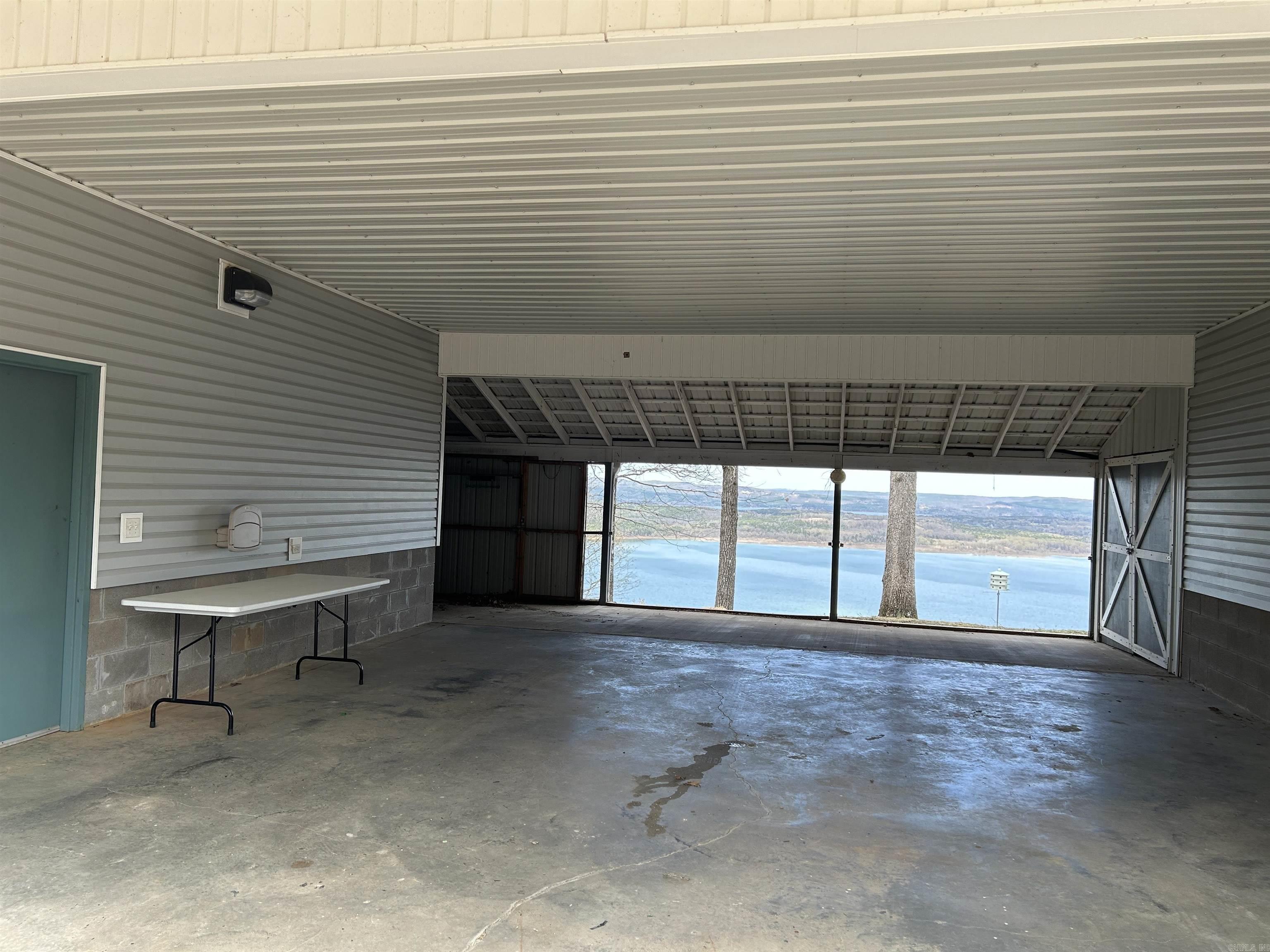 690 Cliffview Quitman, AR 72131