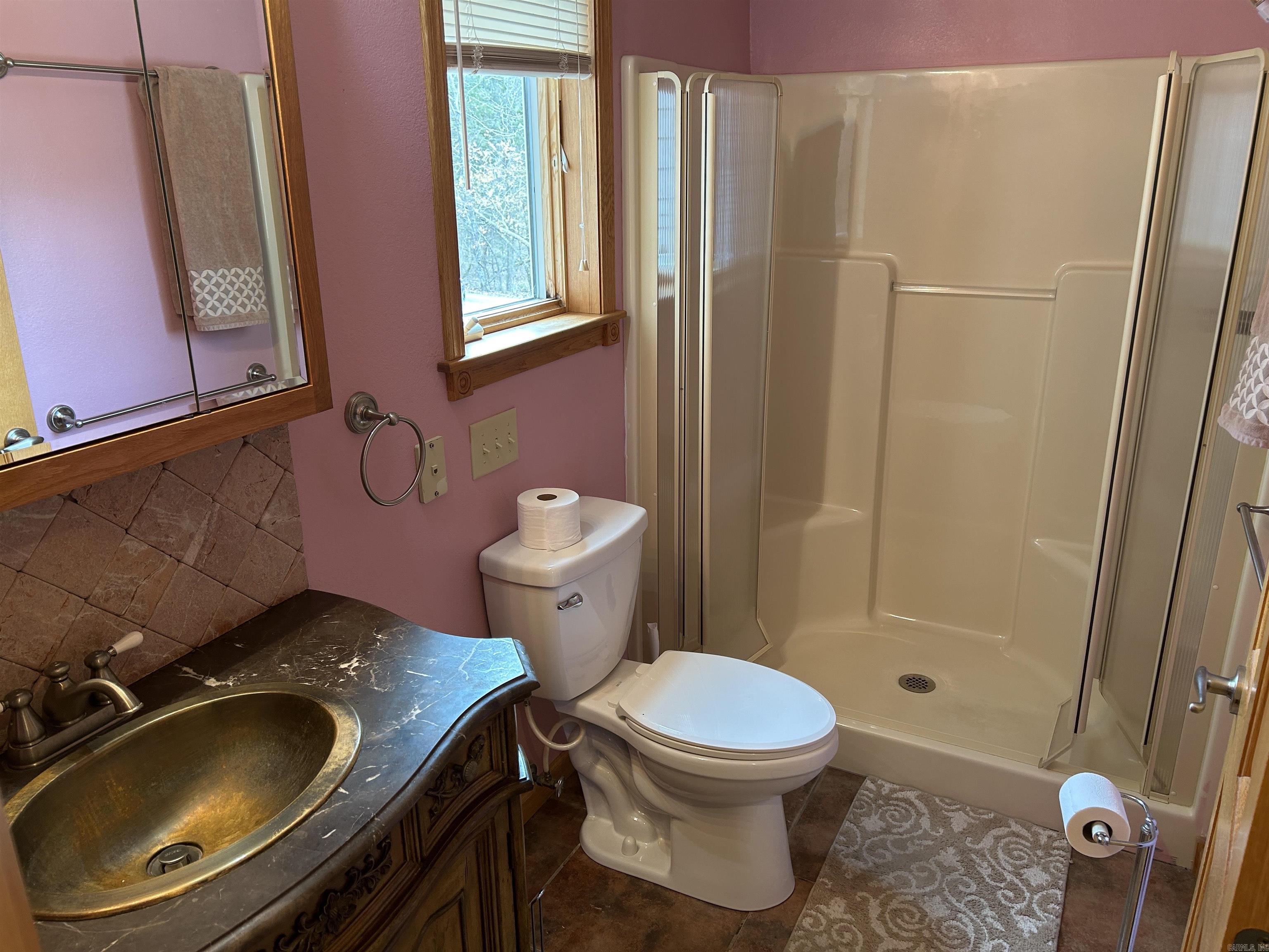 690 Cliffview Quitman, AR 72131