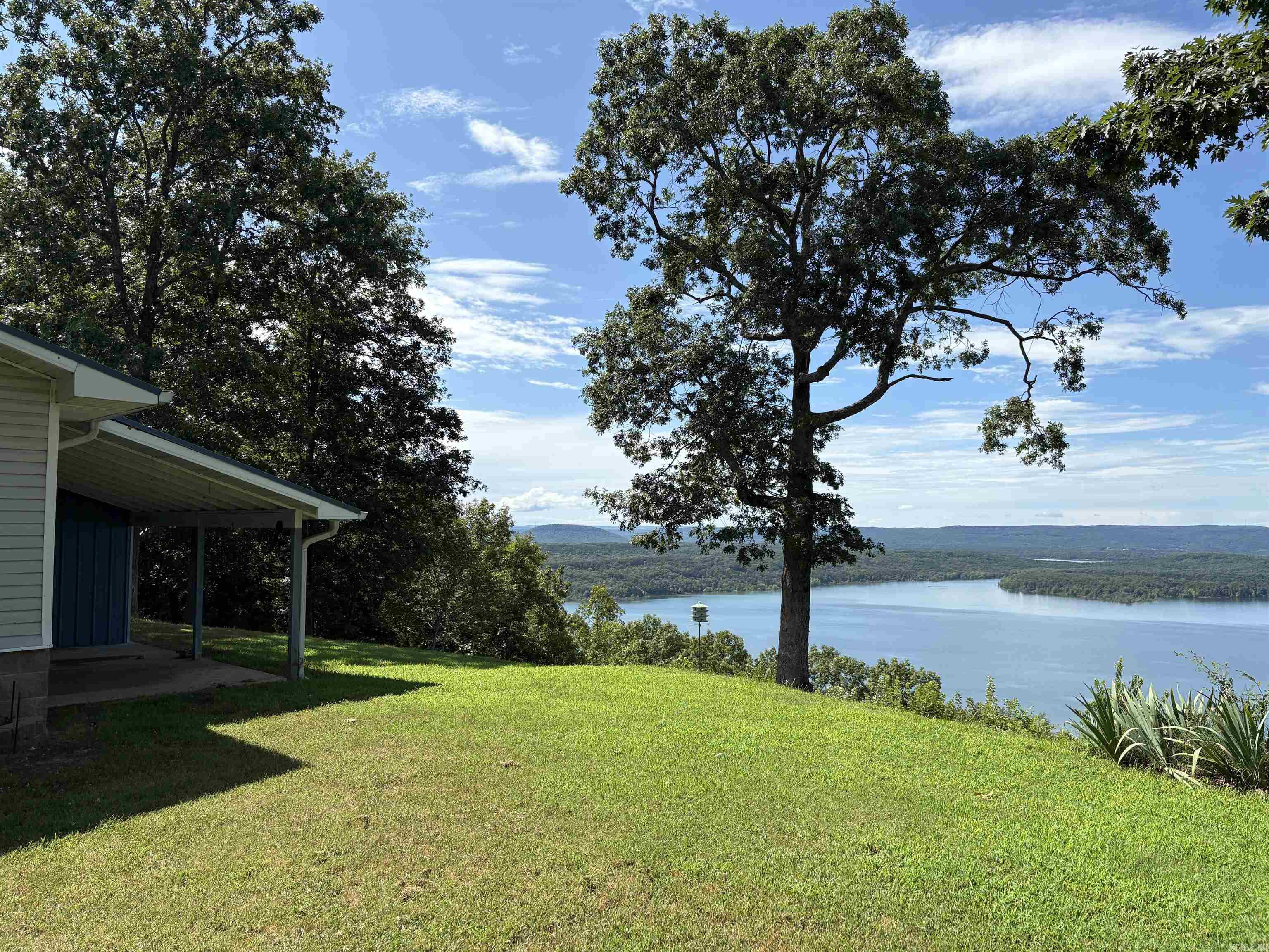 690 Cliffview Quitman, AR 72131