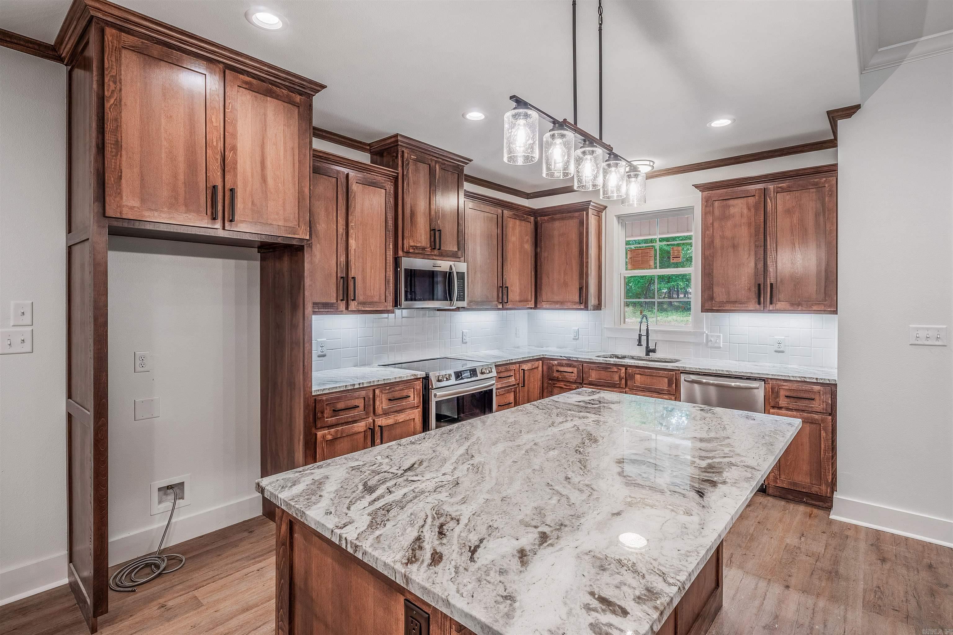 19287 M & M Lane Little Rock, AR 72206-9999