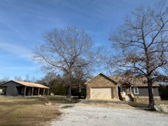1017A  Shipman Drive  Mountain View, AR