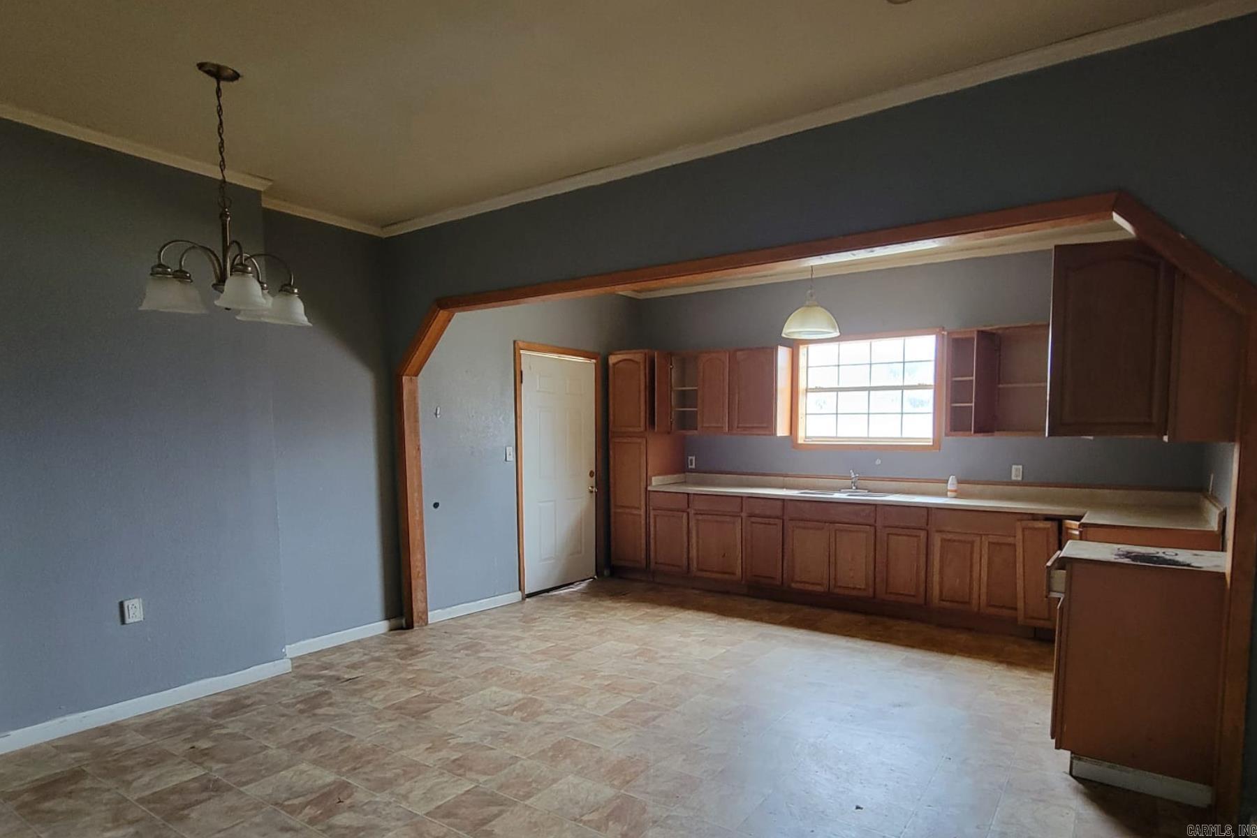 737 E Elm  Prescott, AR