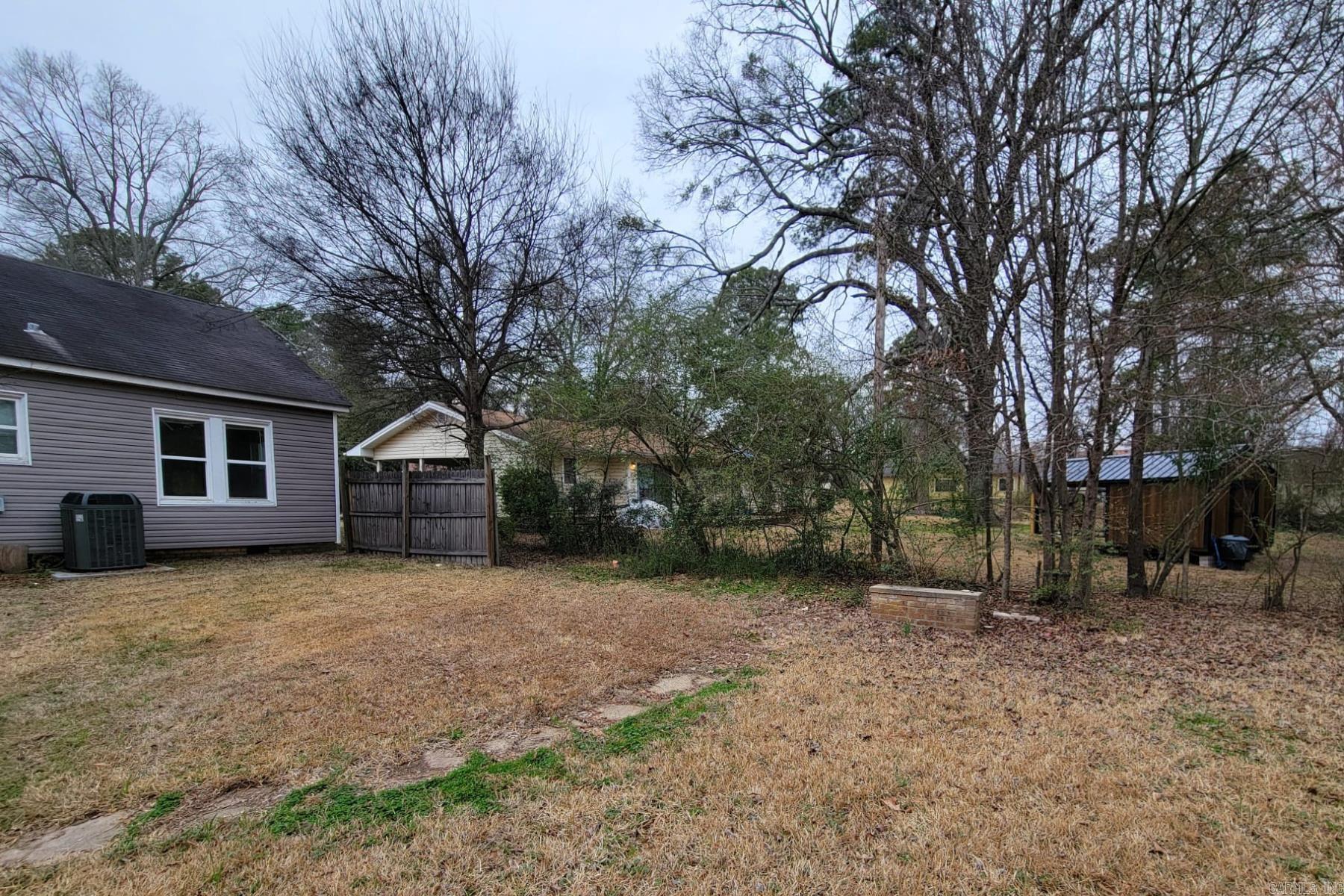 737 E Elm  Prescott, AR