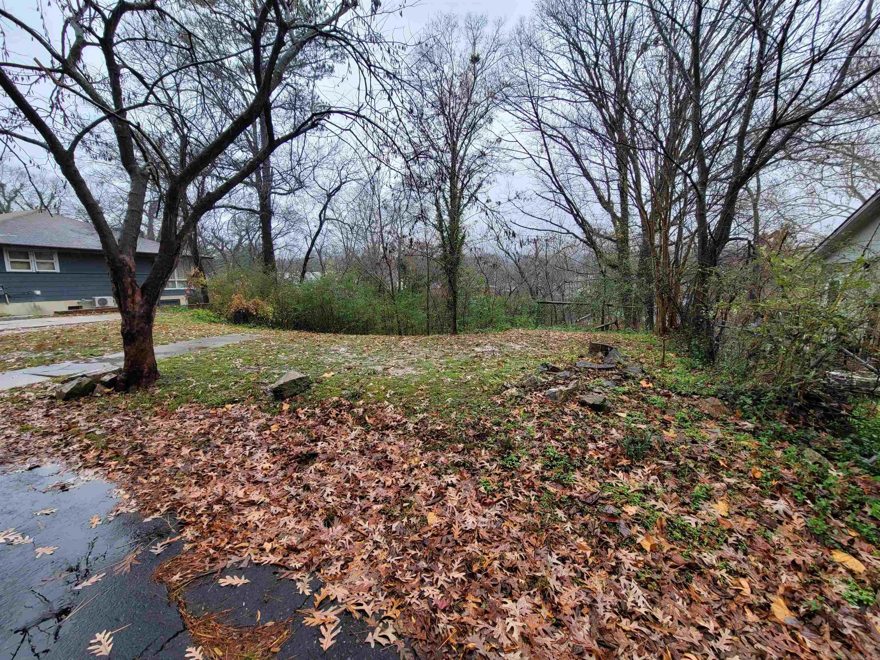 105  Shadow  Hot Springs, AR
