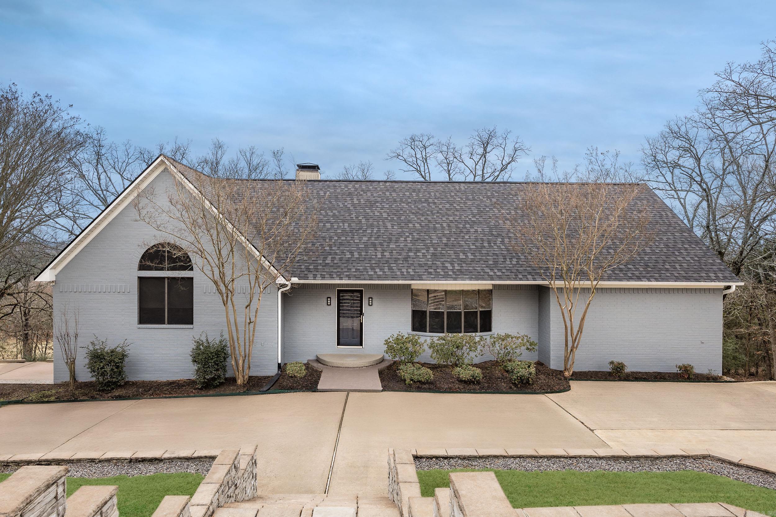 26  Nob Hill  Conway, AR