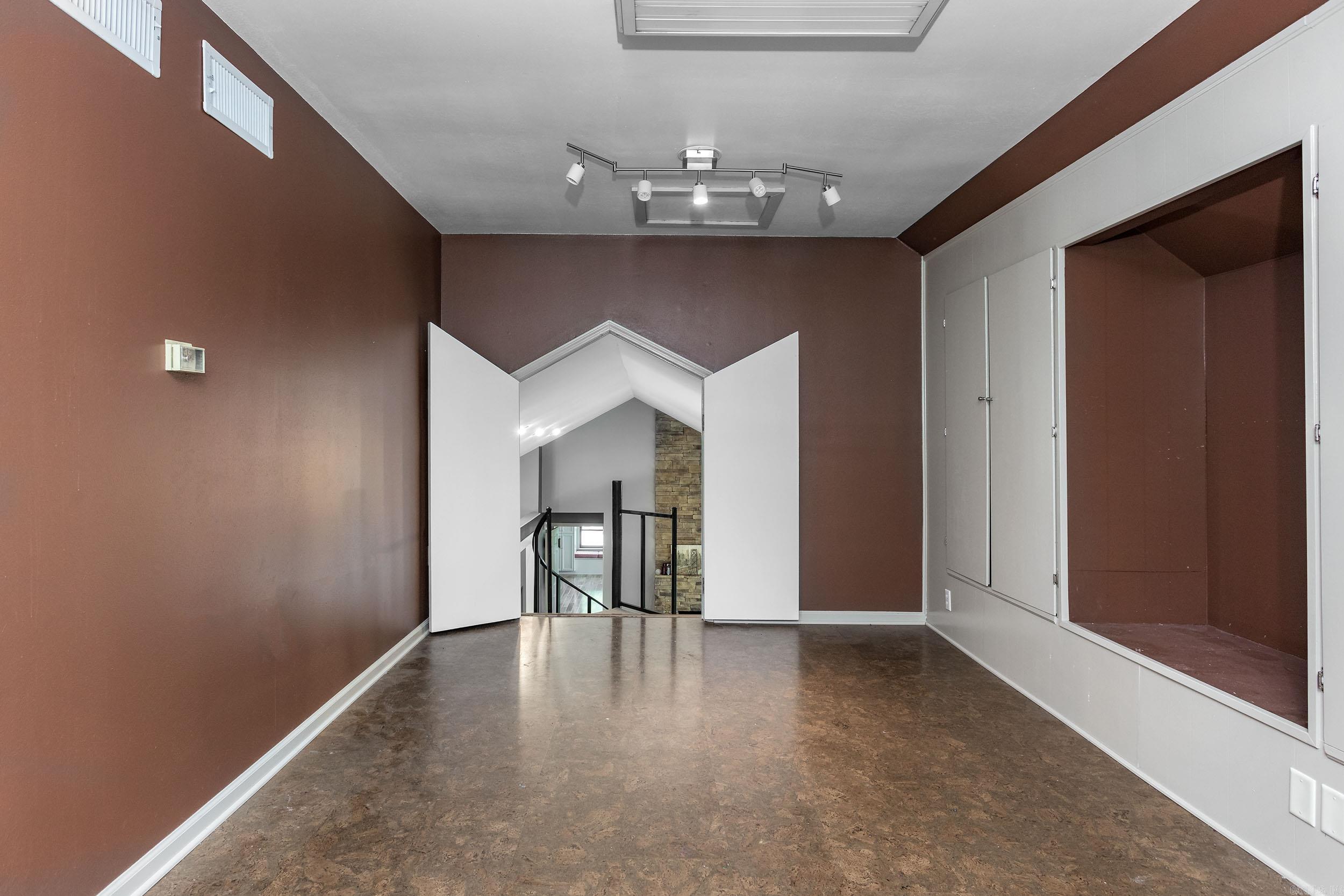 26  Nob Hill  Conway, AR