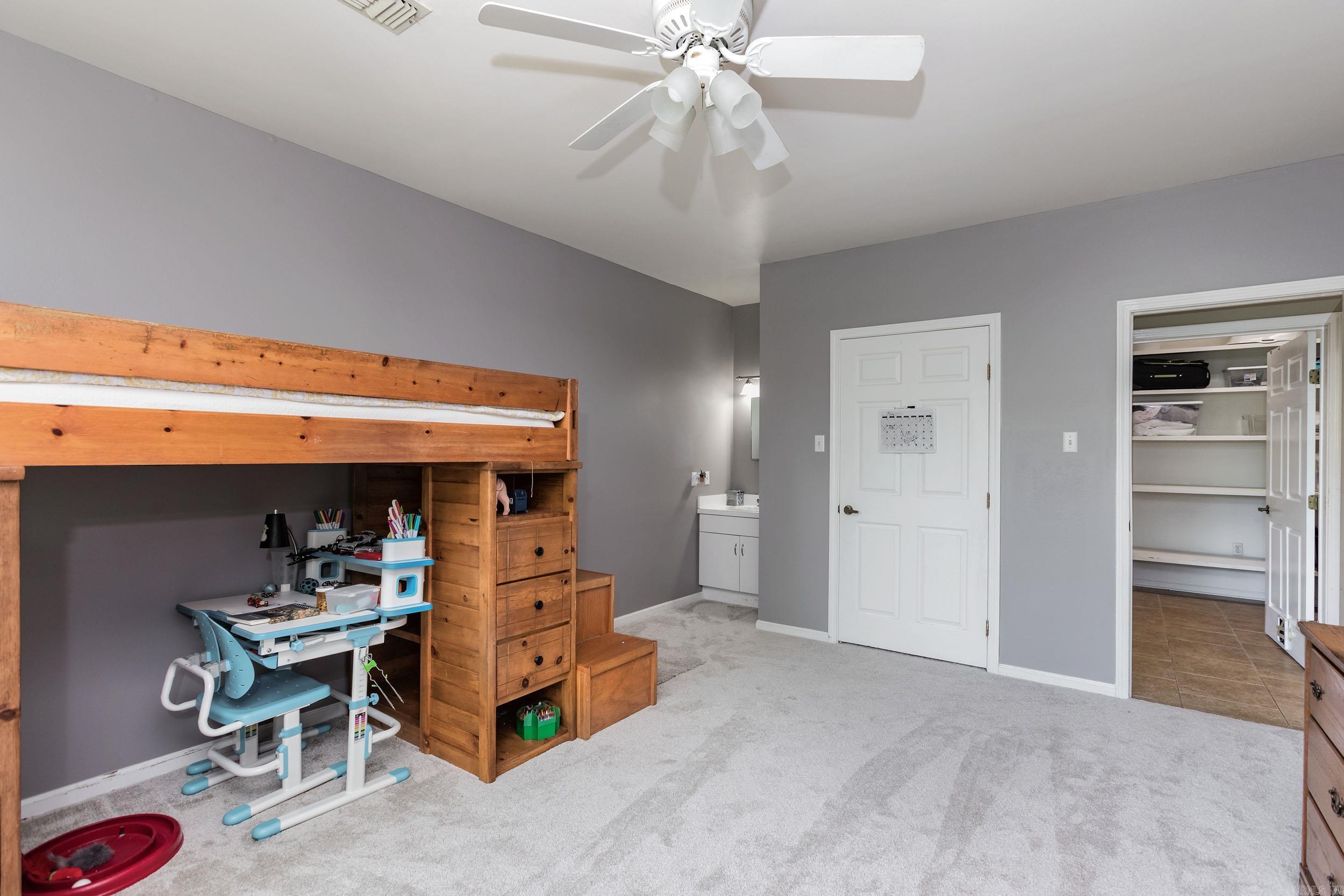 26  Nob Hill  Conway, AR