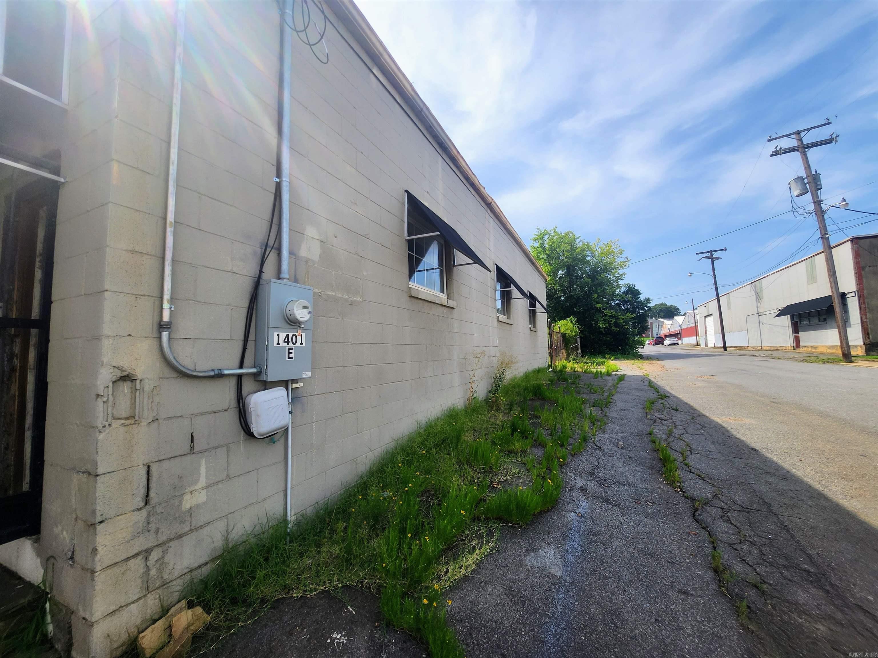 1401 E 9th  Little Rock, AR