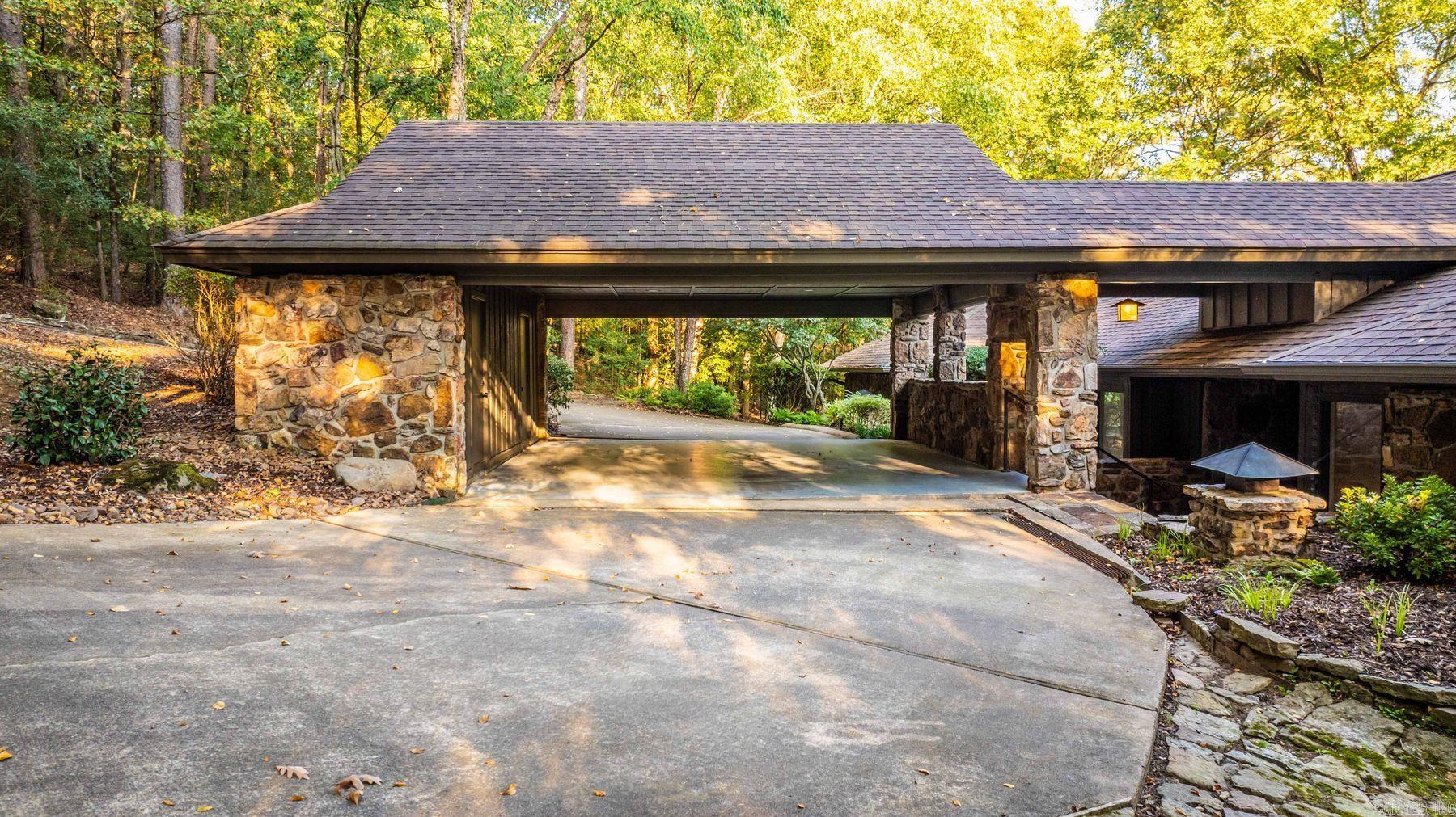 26  Kingston  Little Rock, AR