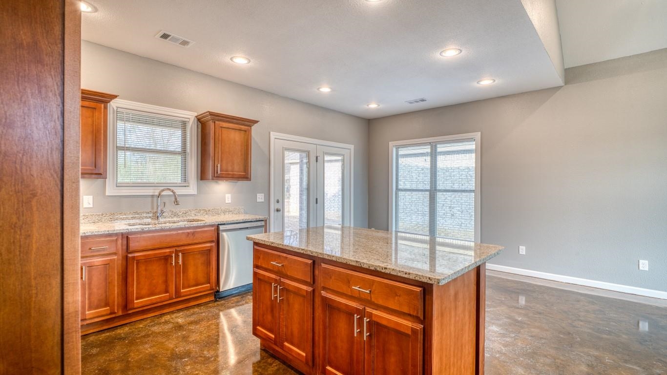 404  Everett Lane  Jonesboro, AR