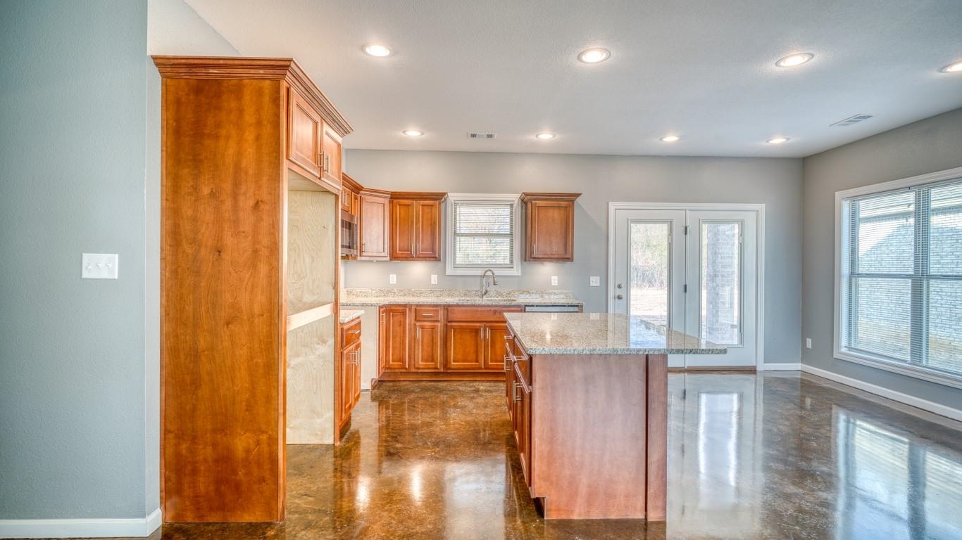 404  Everett Lane  Jonesboro, AR