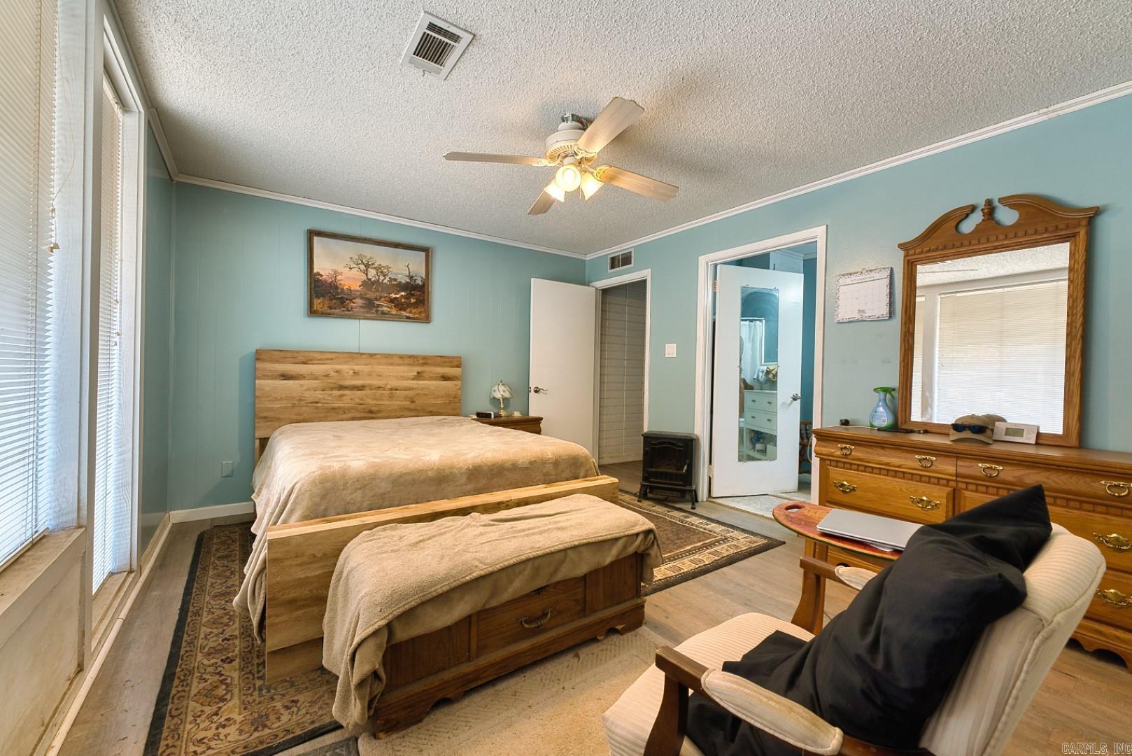 135 Roundwood Drive  Hot Springs, AR