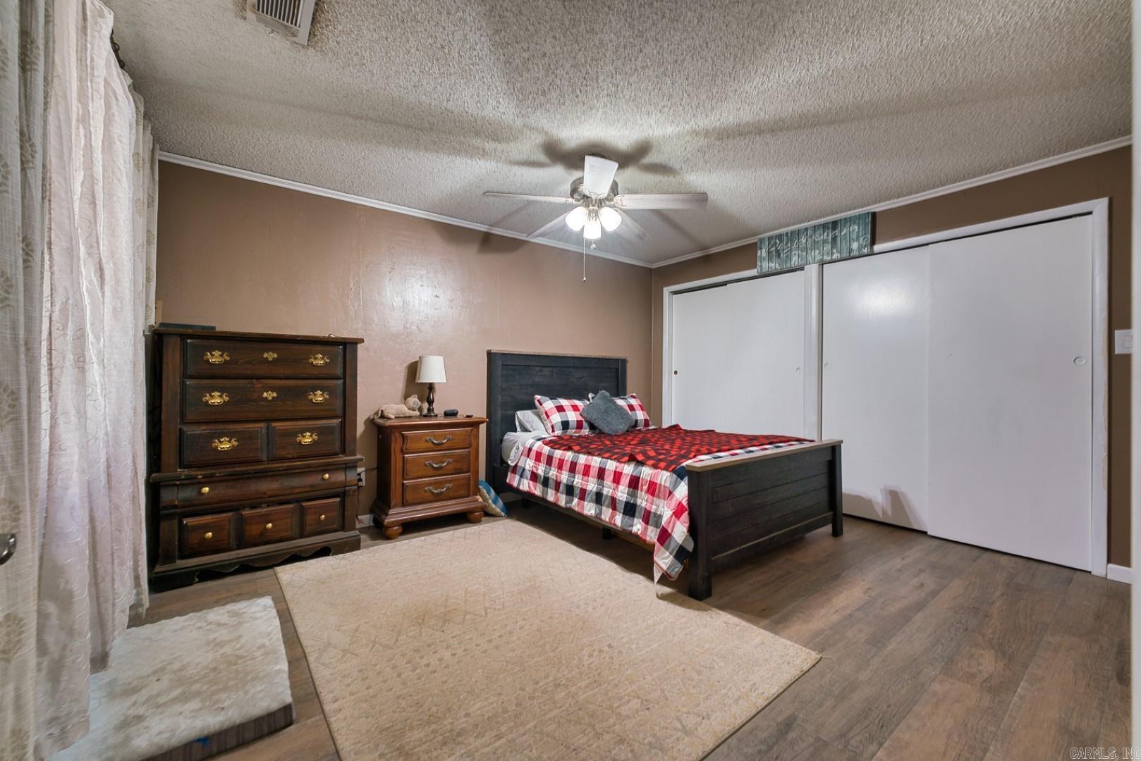 135 Roundwood Drive  Hot Springs, AR