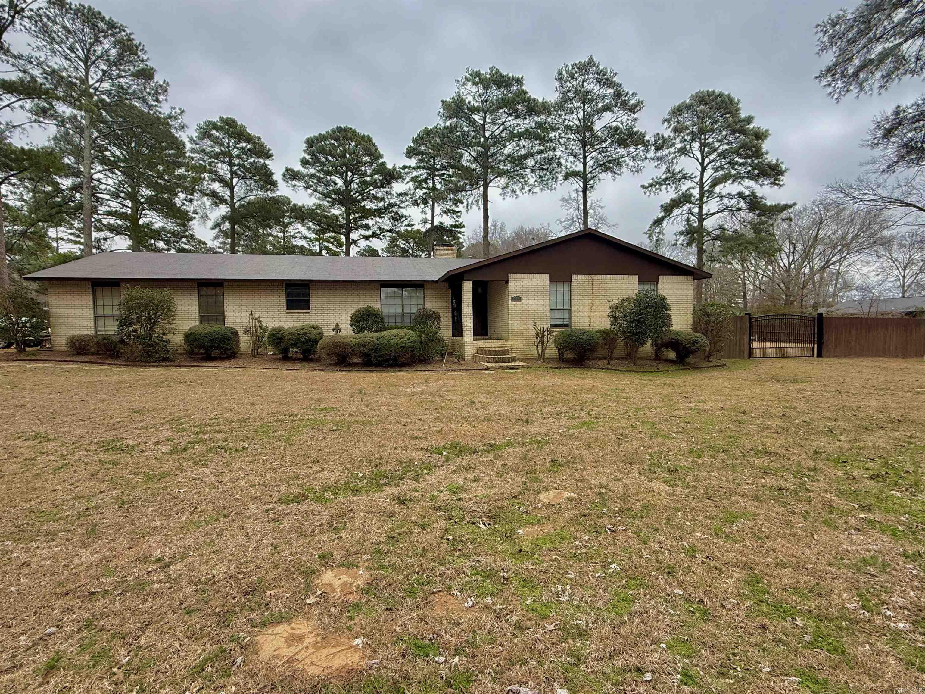 159  Ables  El Dorado, AR