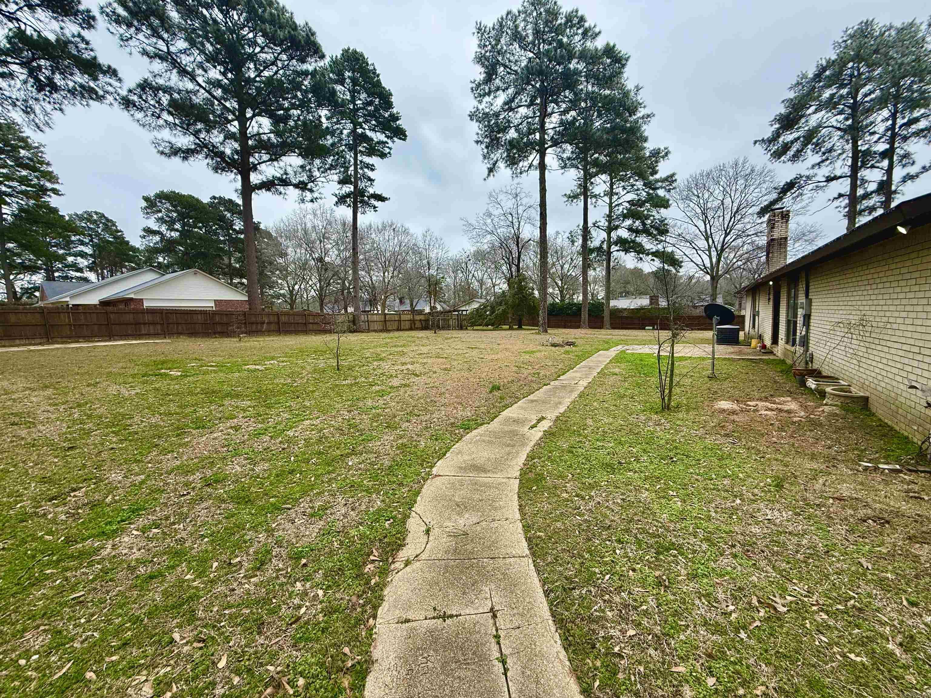 159  Ables  El Dorado, AR