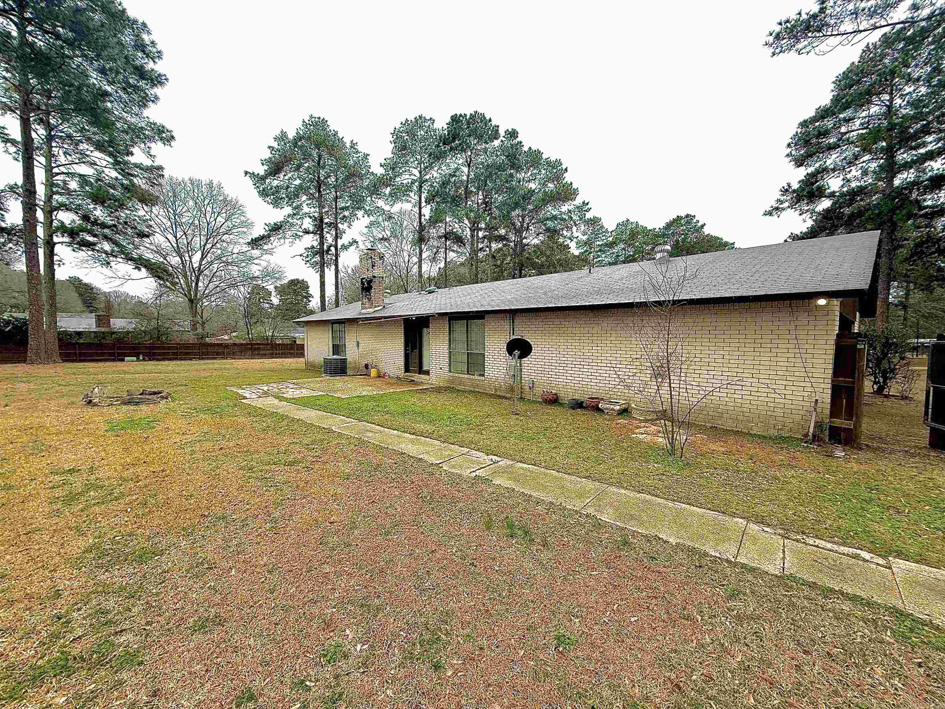 159  Ables  El Dorado, AR