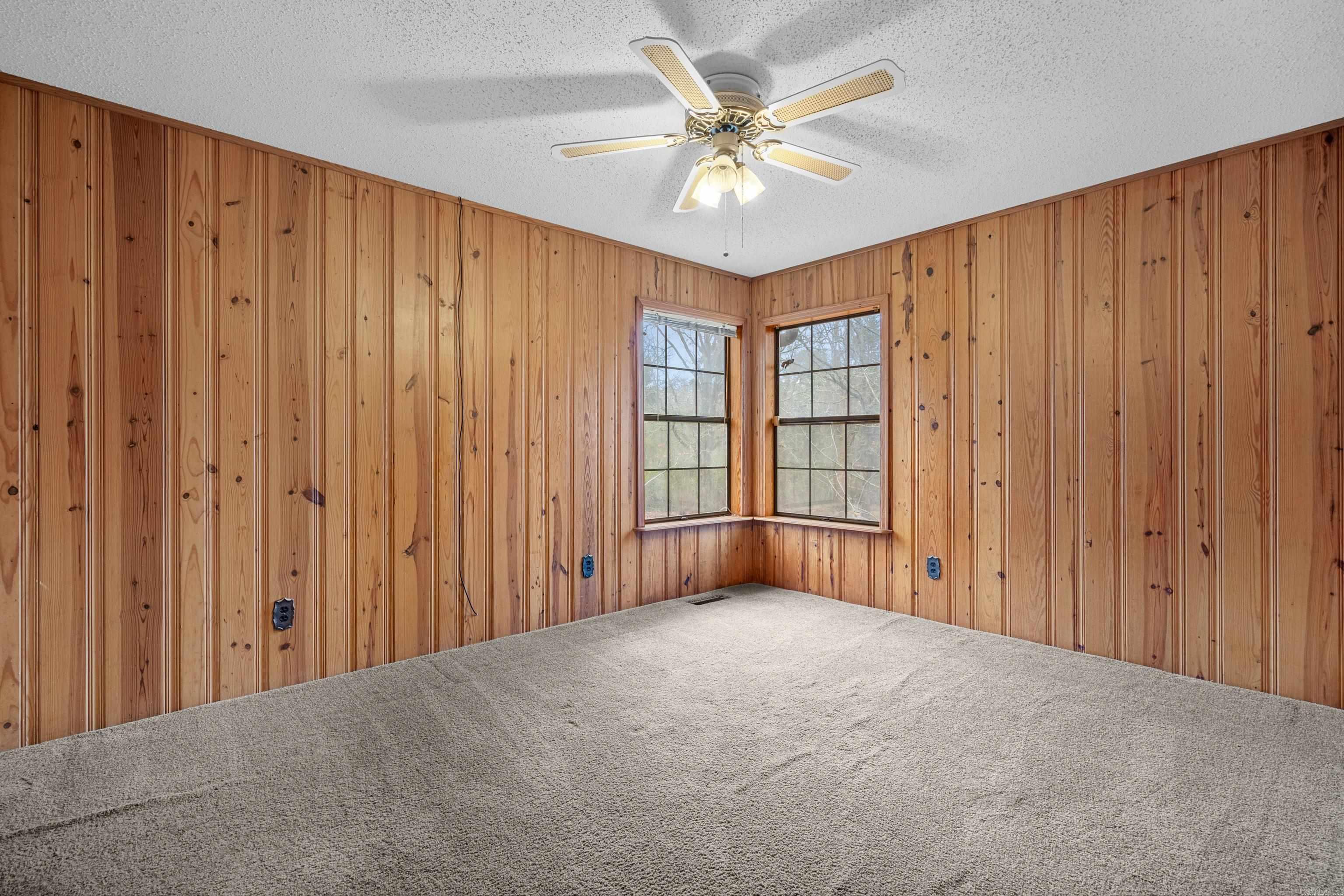 2637  Spring  Hot Springs, AR