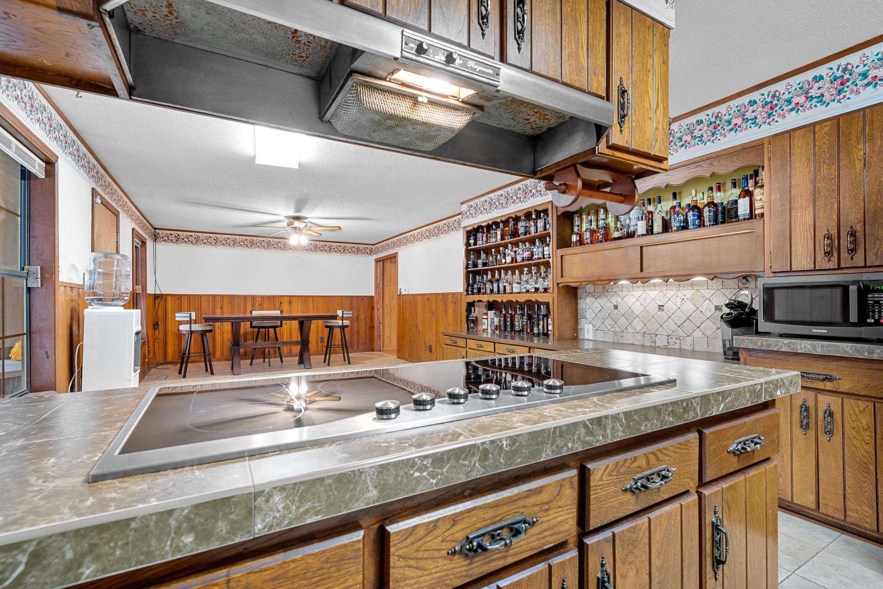 2637  Spring  Hot Springs, AR