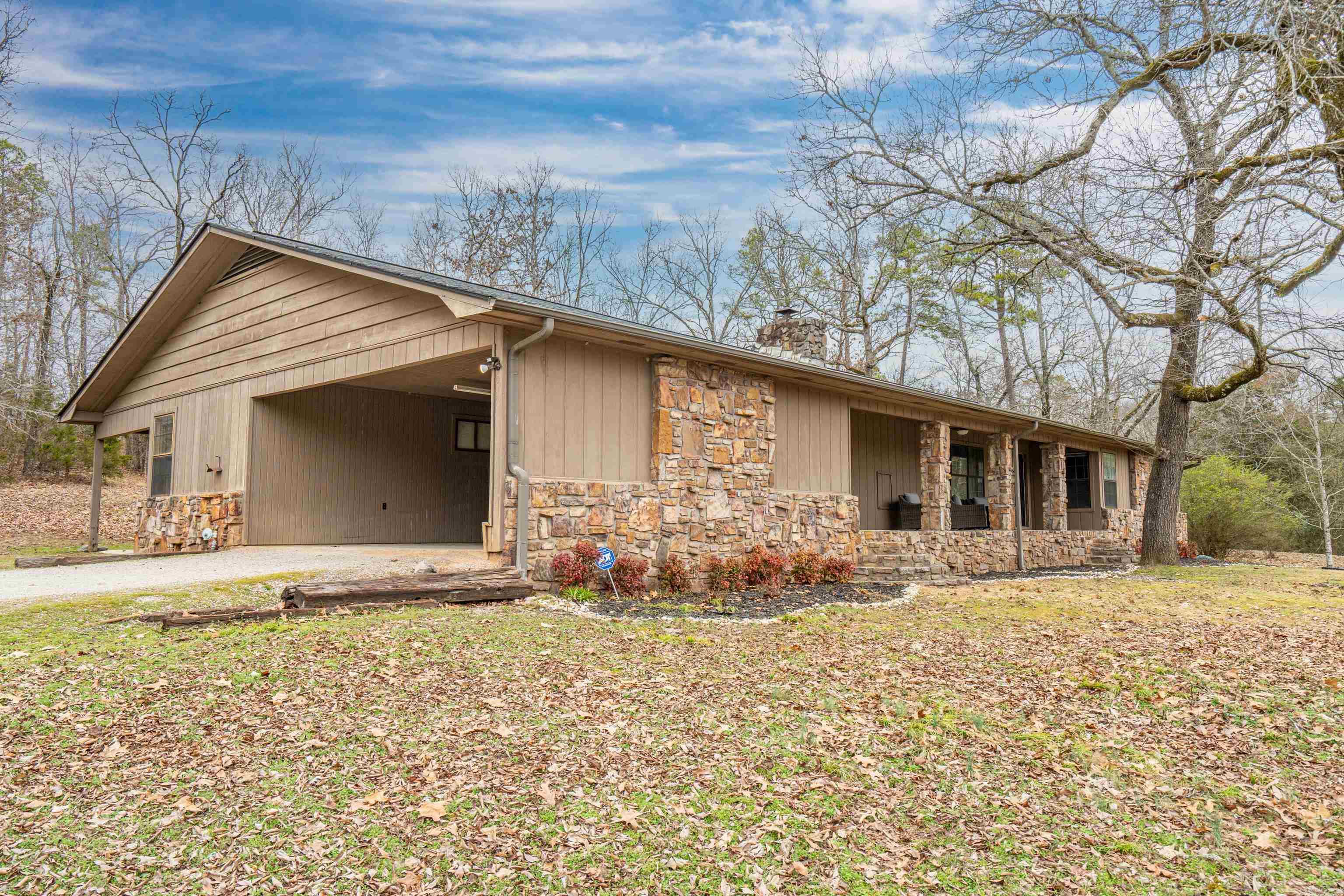 2637  Spring  Hot Springs, AR
