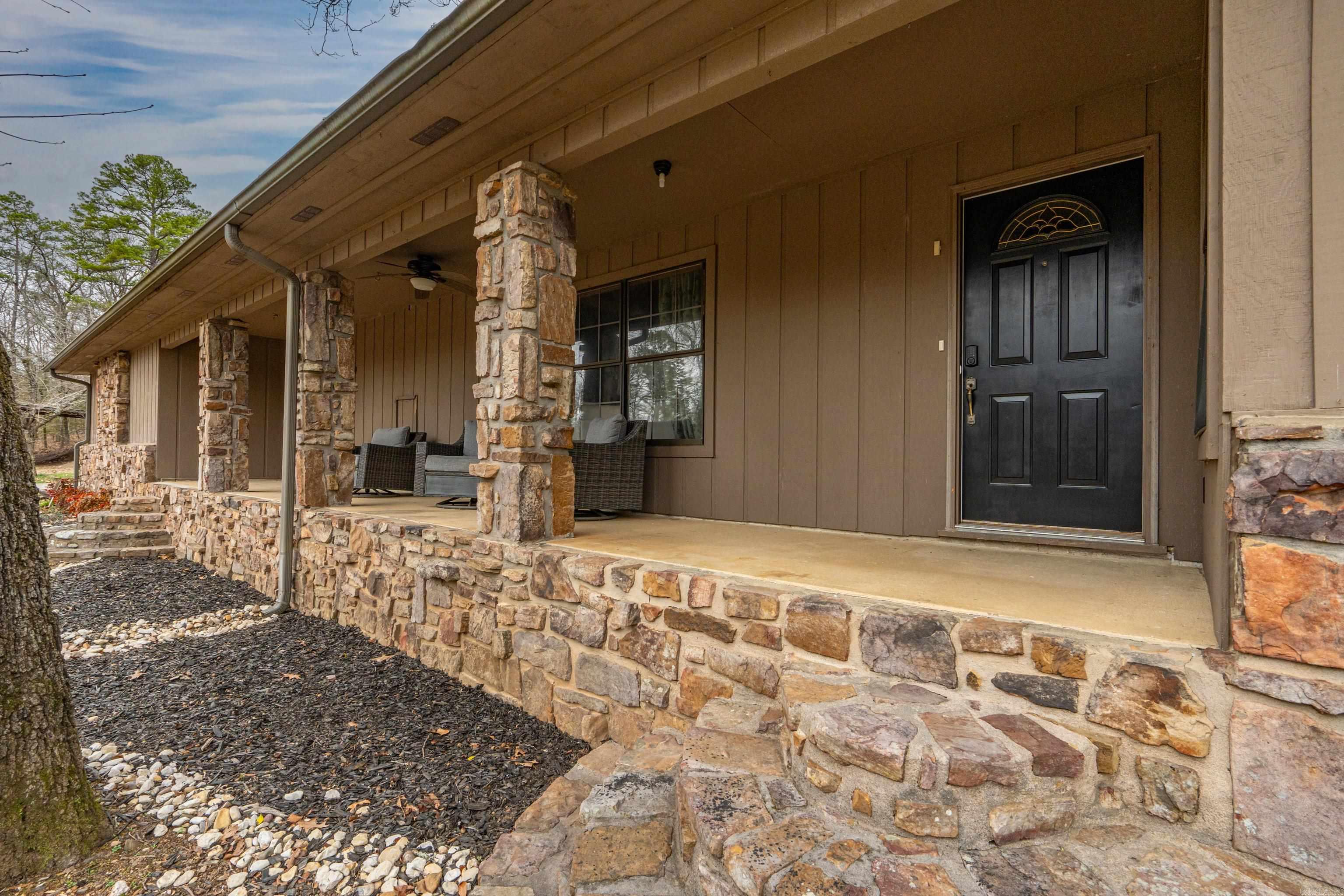 2637  Spring  Hot Springs, AR