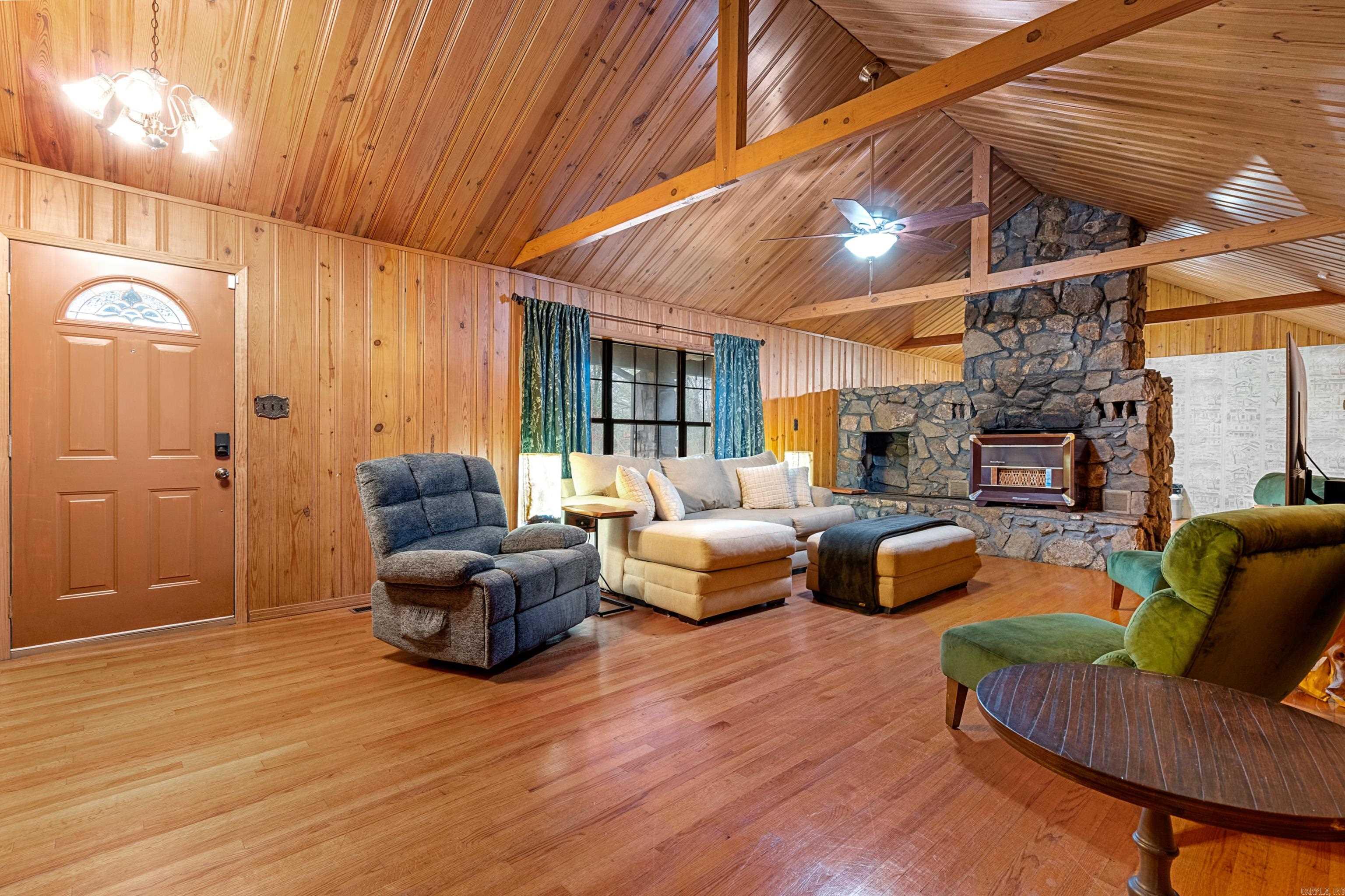 2637  Spring  Hot Springs, AR