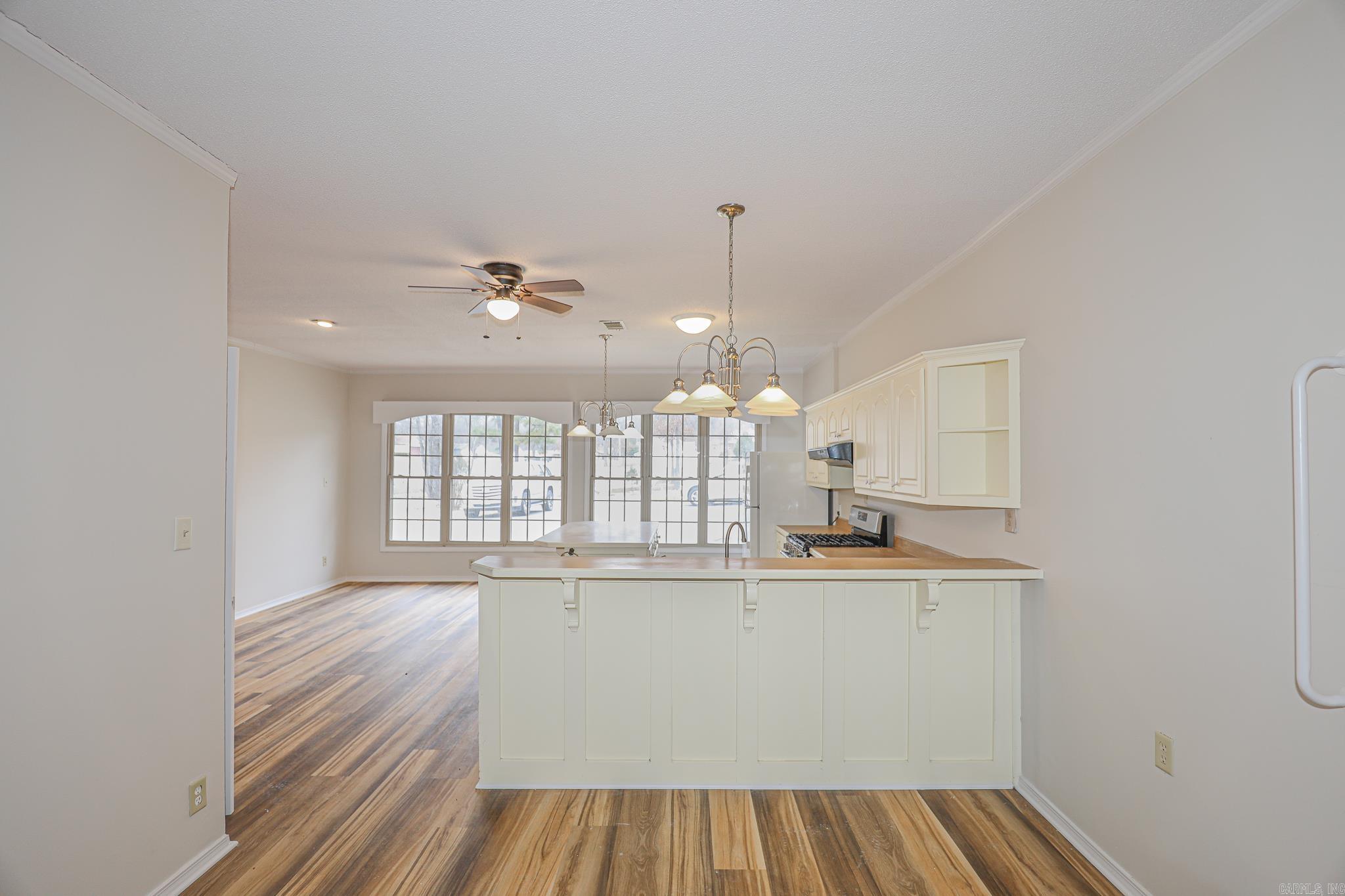 2521  NORTHSHORE  Benton, AR