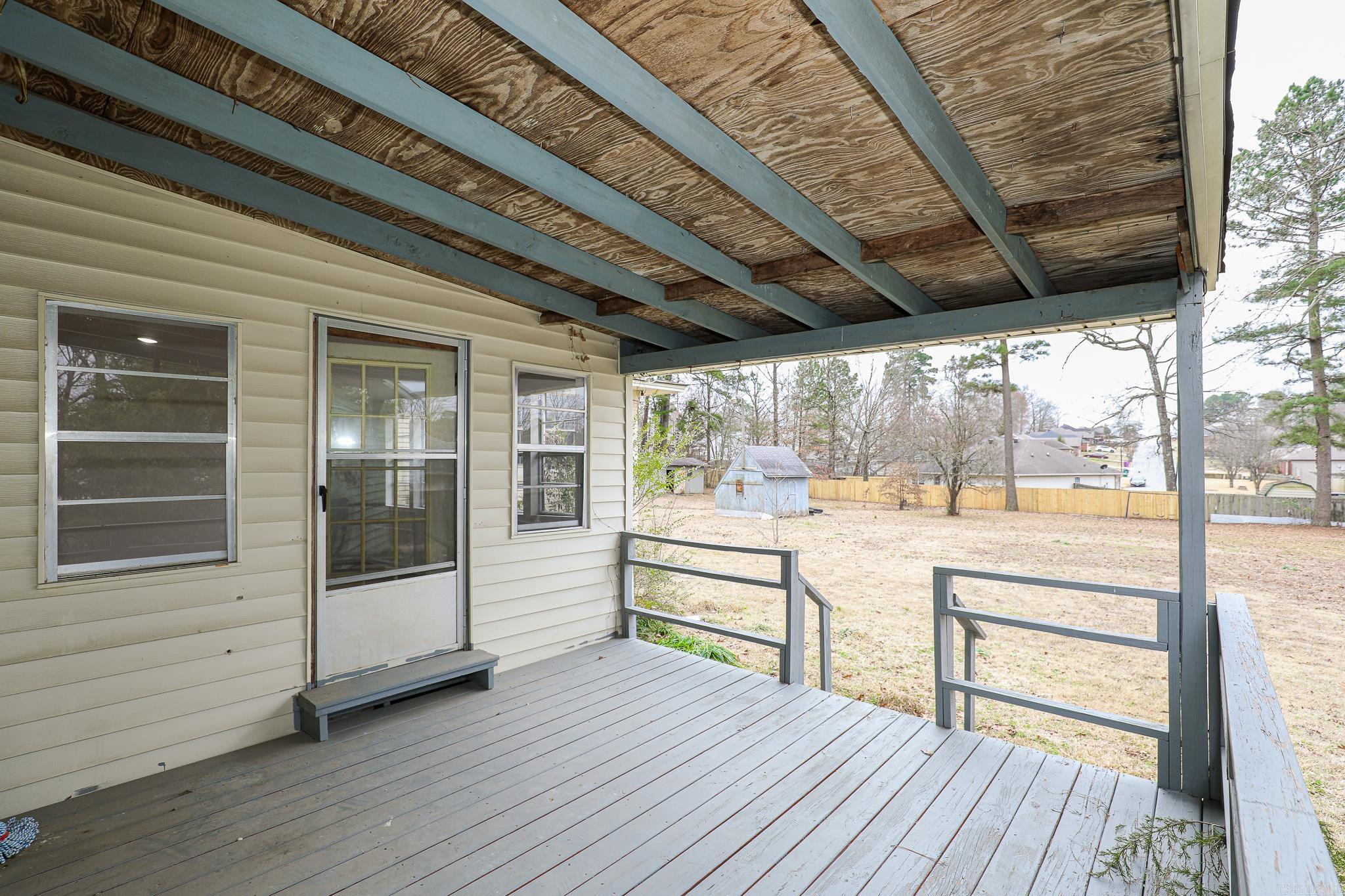 2521  NORTHSHORE  Benton, AR