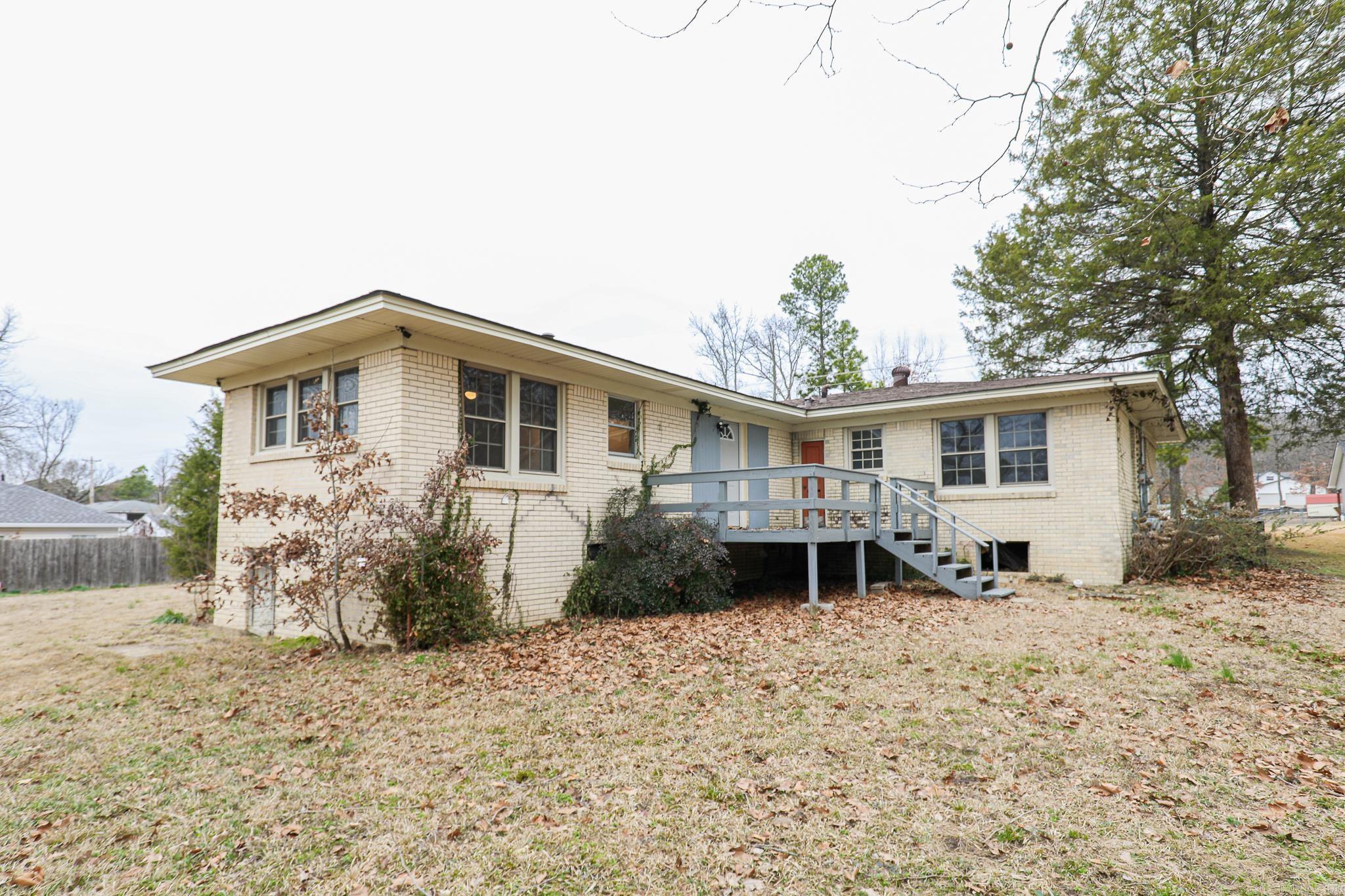 2521  NORTHSHORE  Benton, AR