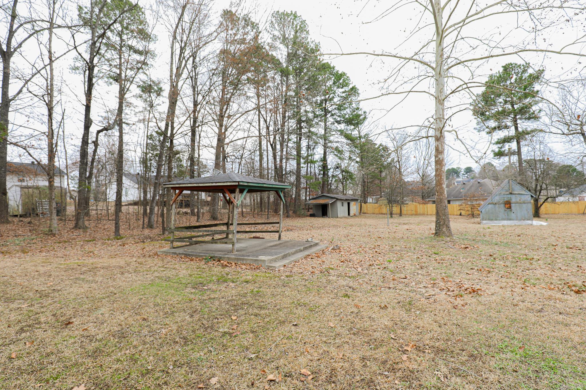 2521  NORTHSHORE  Benton, AR