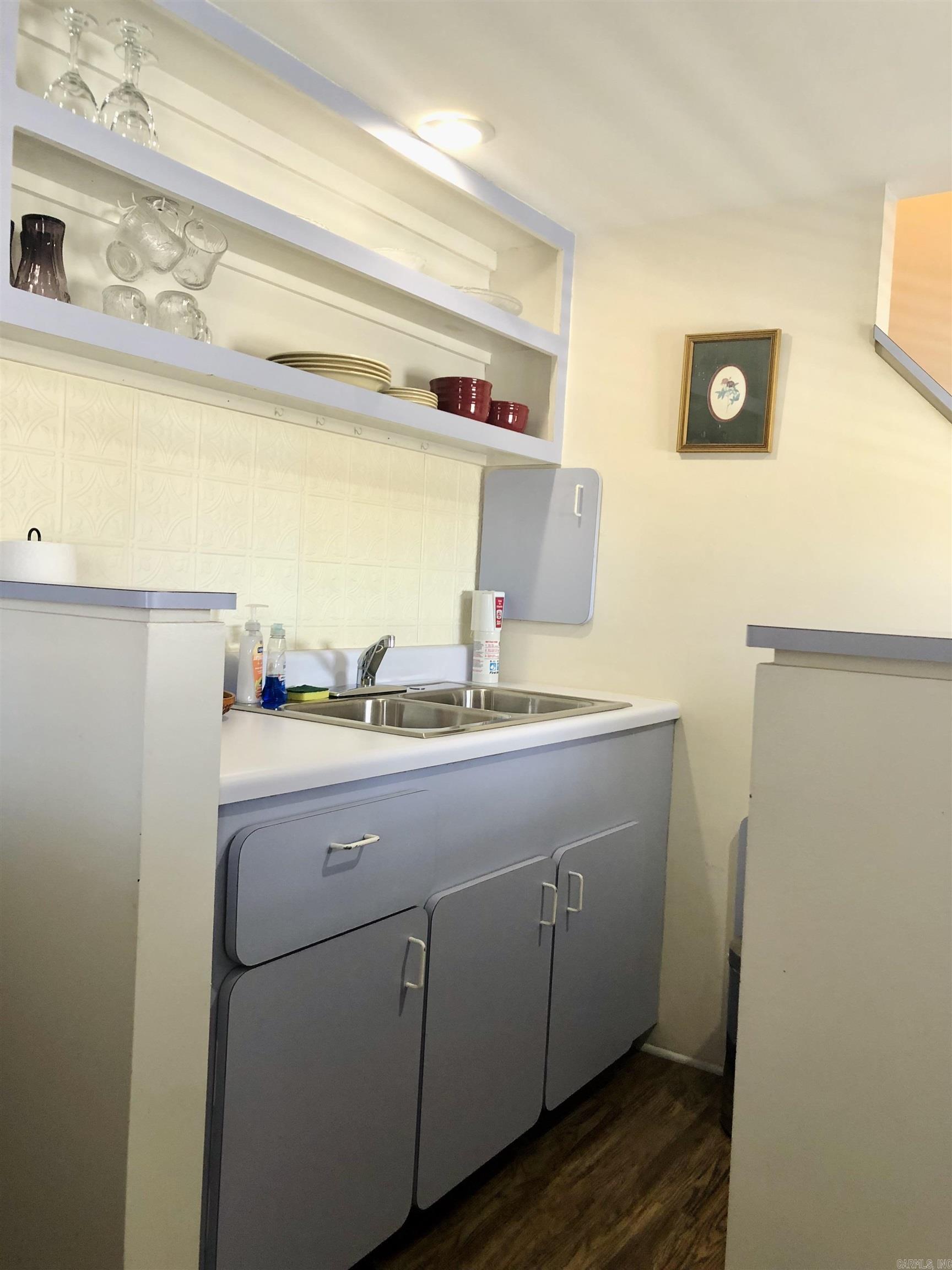 100 E Washington Street  Mountain View, AR