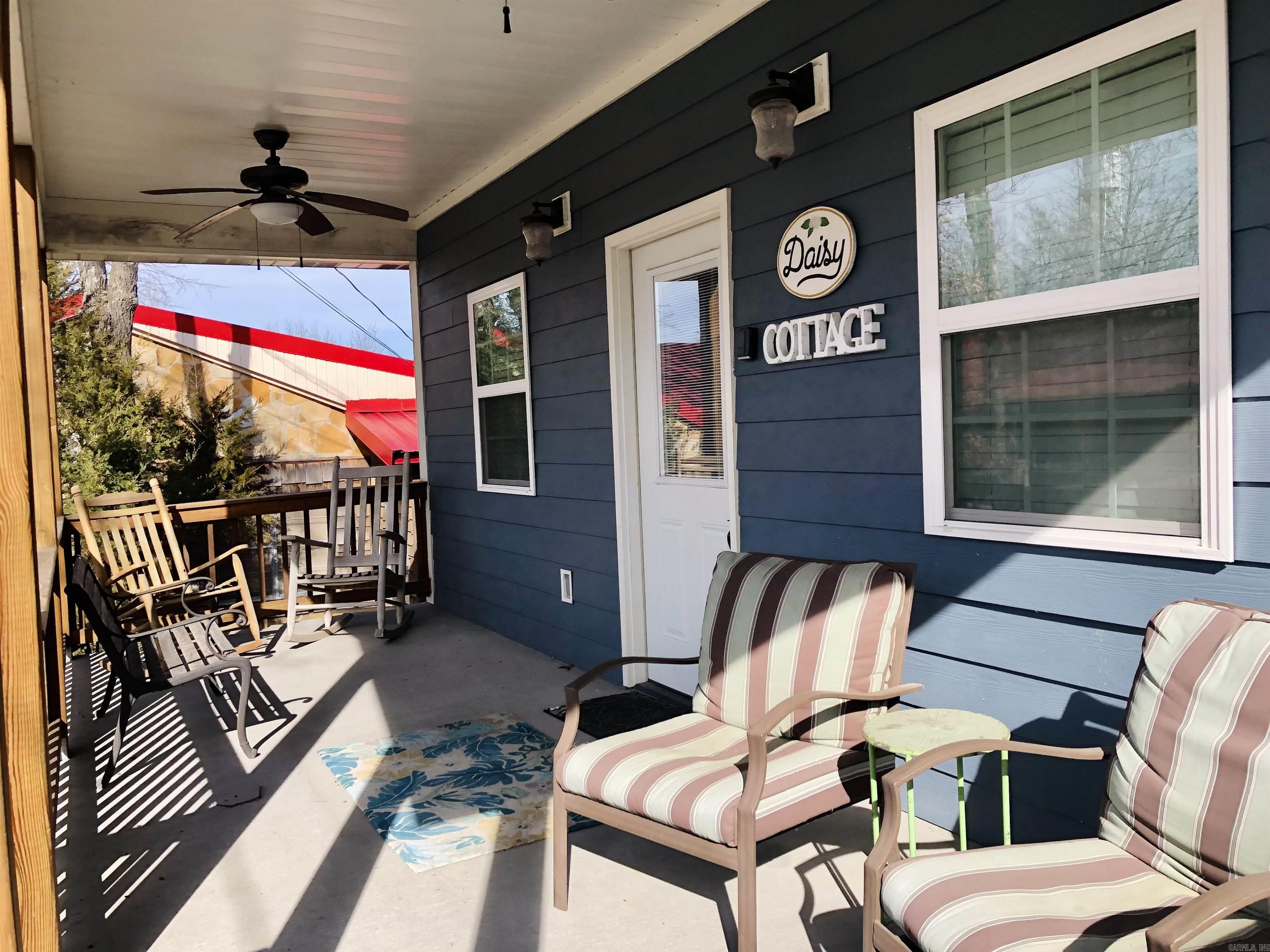 100 E Washington Street  Mountain View, AR