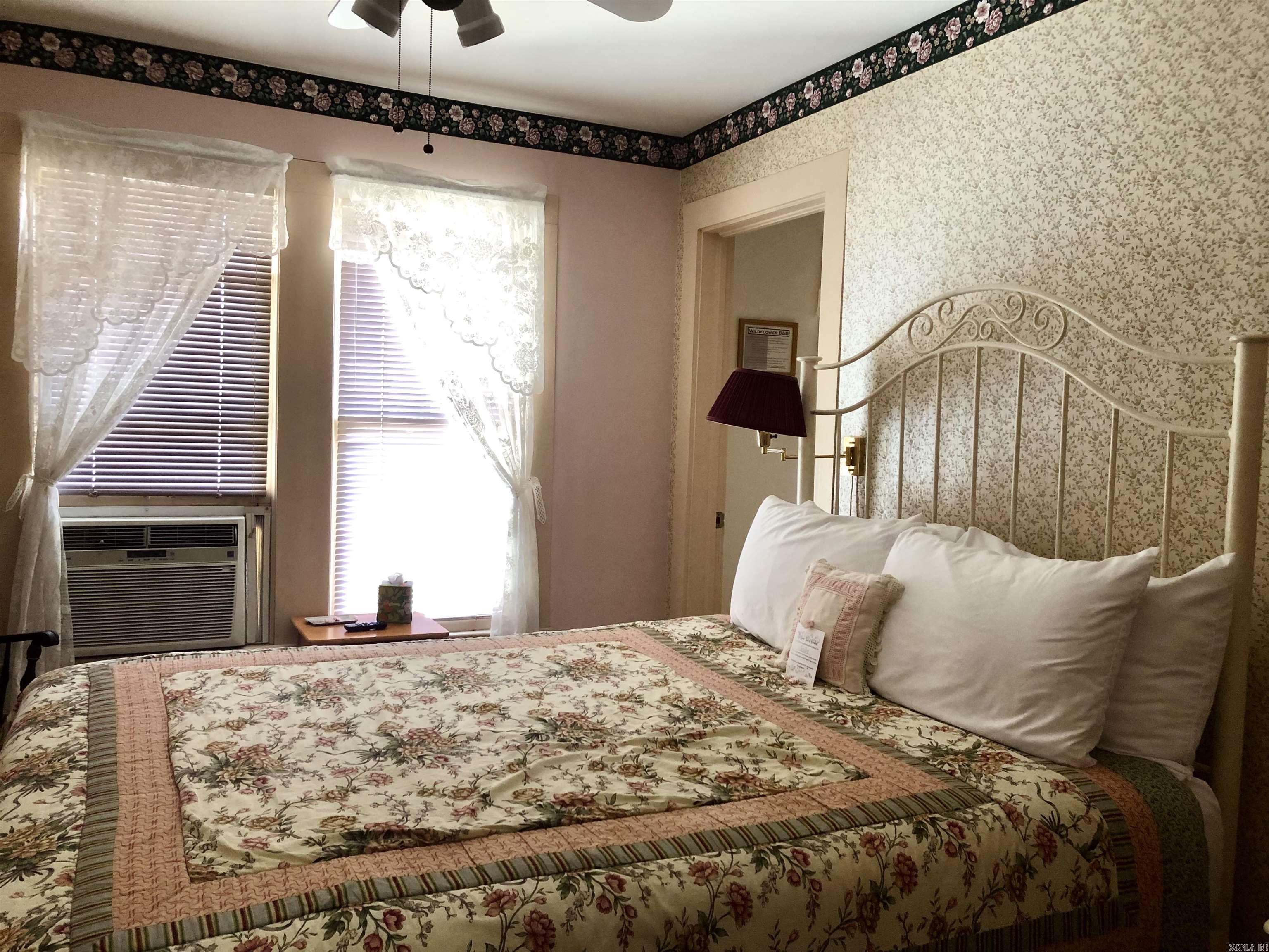 100 E Washington Street  Mountain View, AR