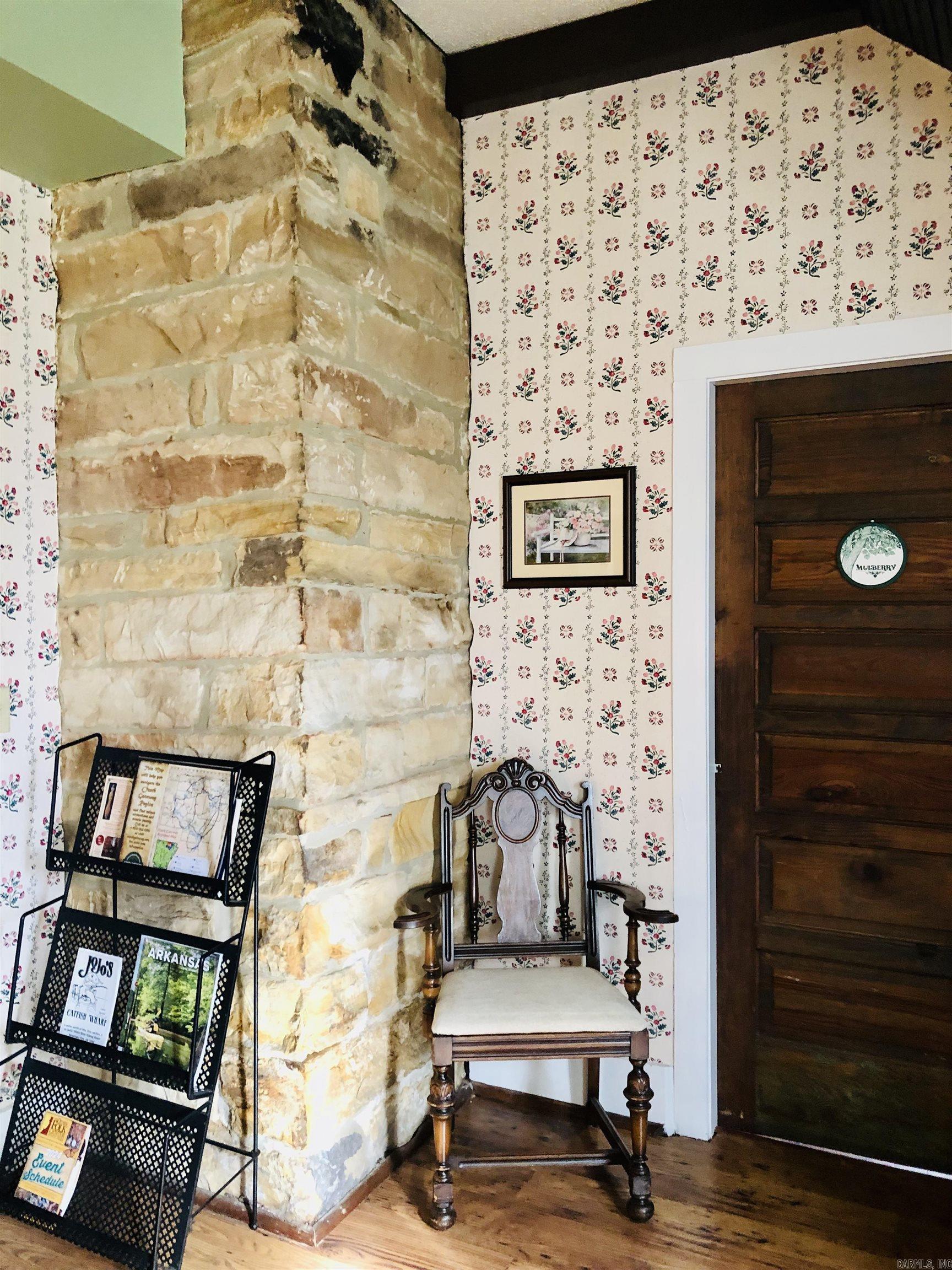219 S Peabody  Mountain View, AR