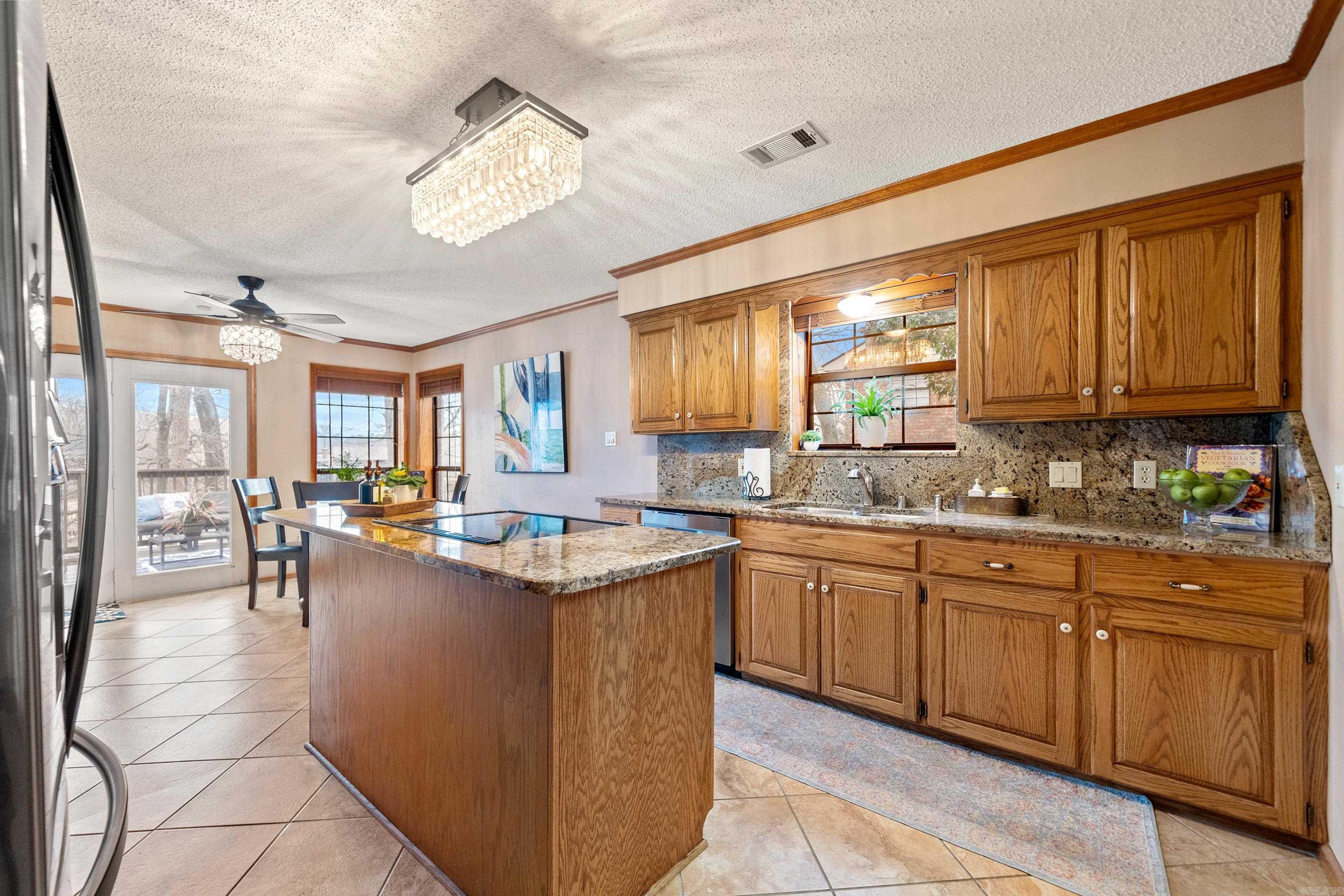 215  Osprey  Hot Springs, AR