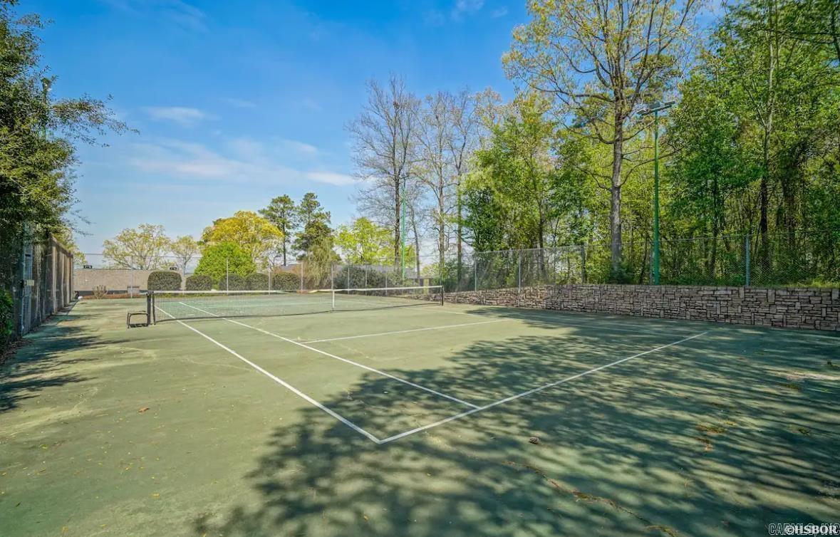 200  Hamilton Oaks  Hot Springs, AR