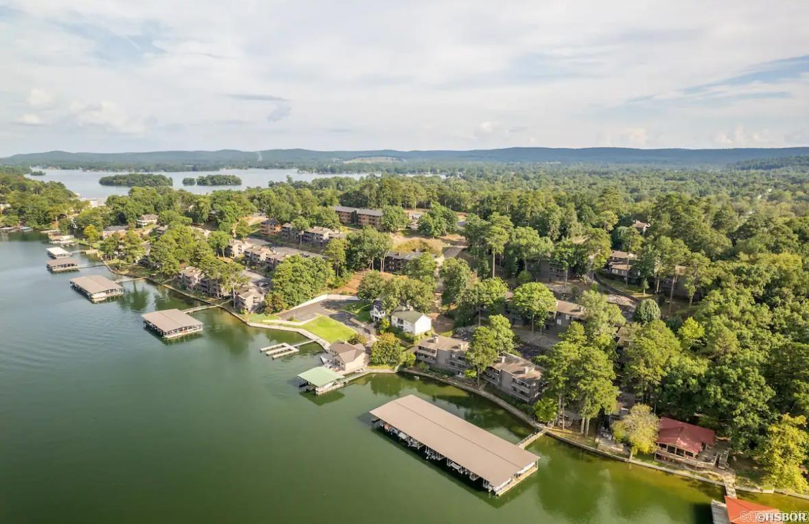 200  Hamilton Oaks  Hot Springs, AR