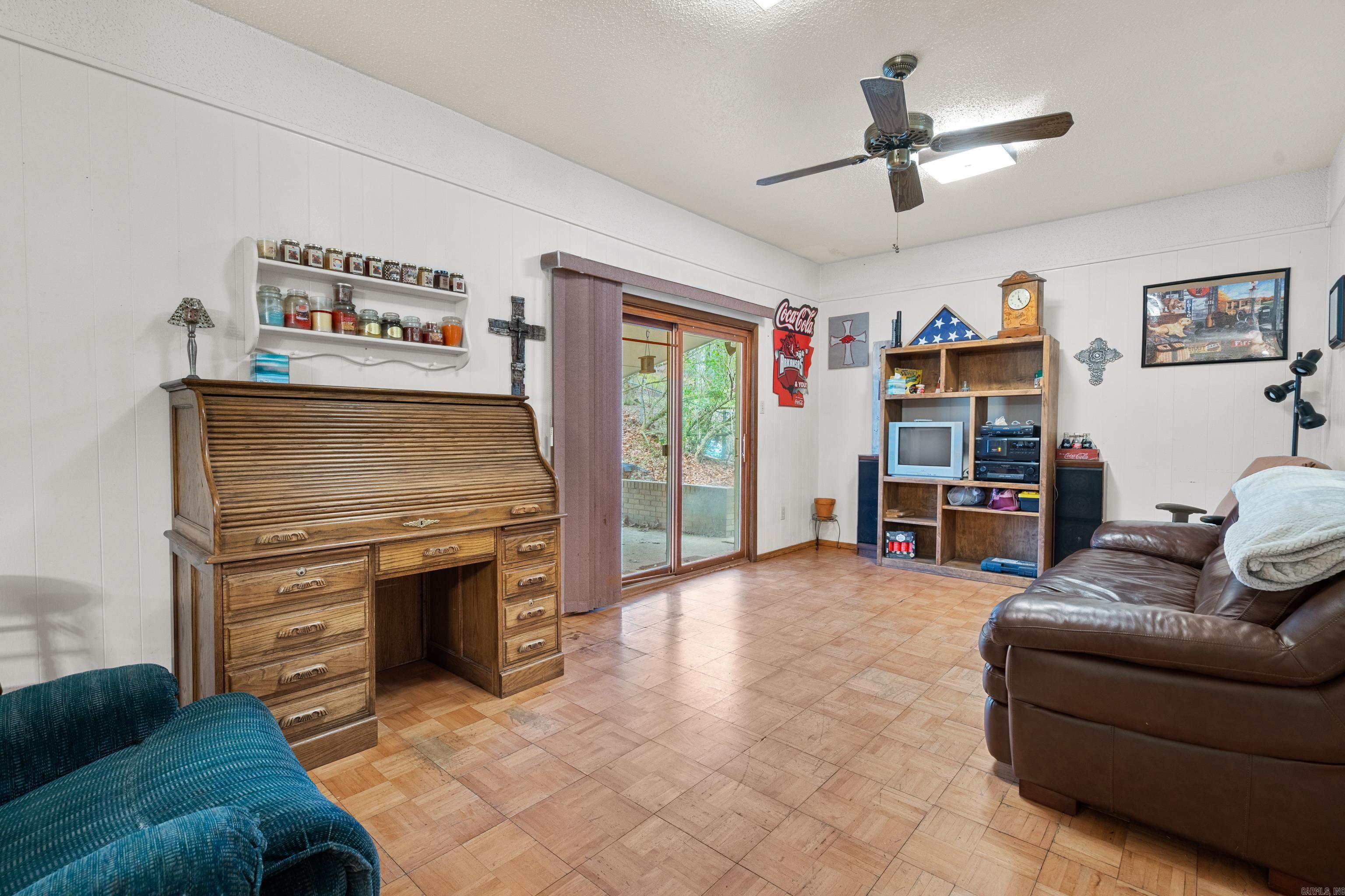 213  Curbstone  Hot Springs, AR