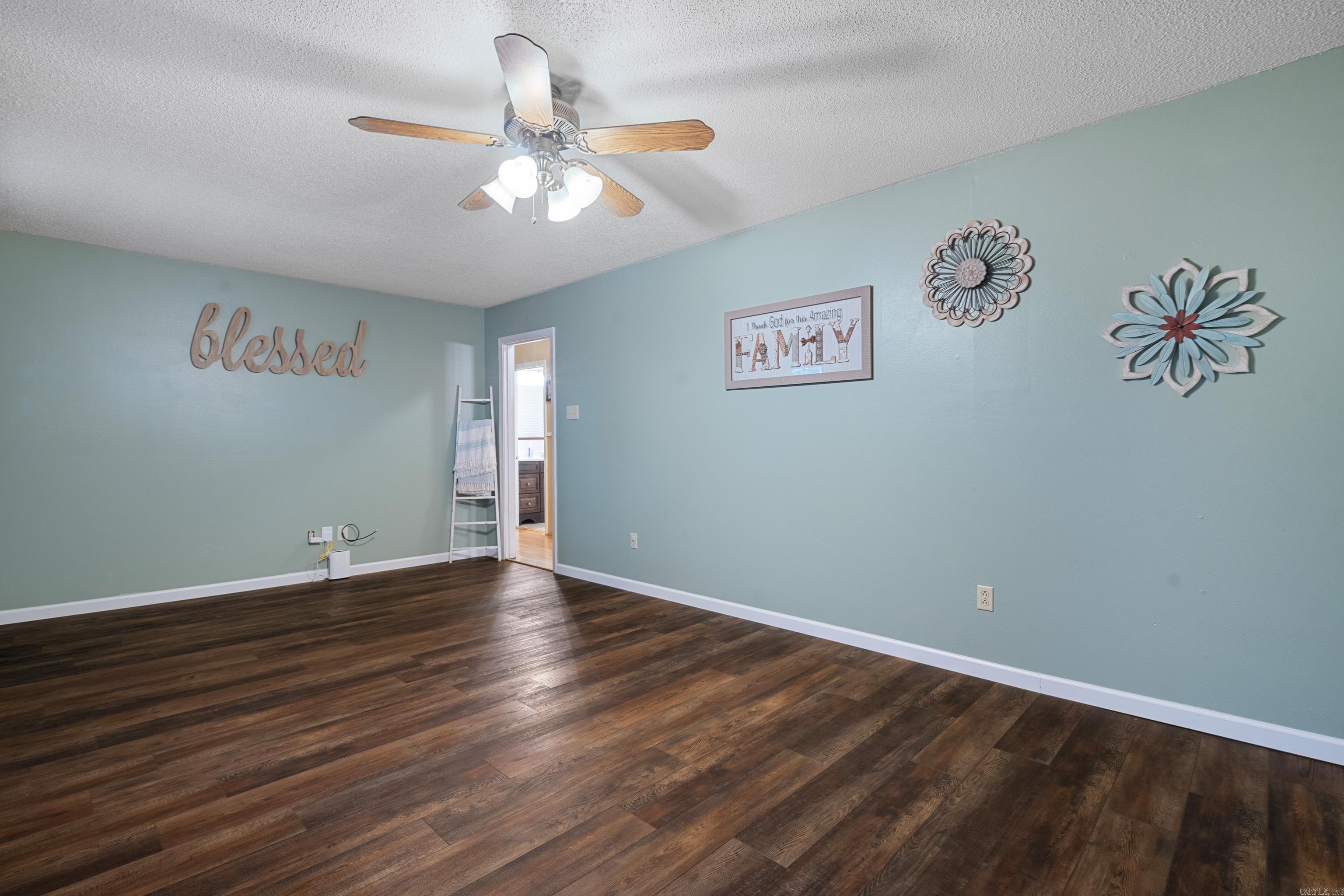 213  Curbstone  Hot Springs, AR