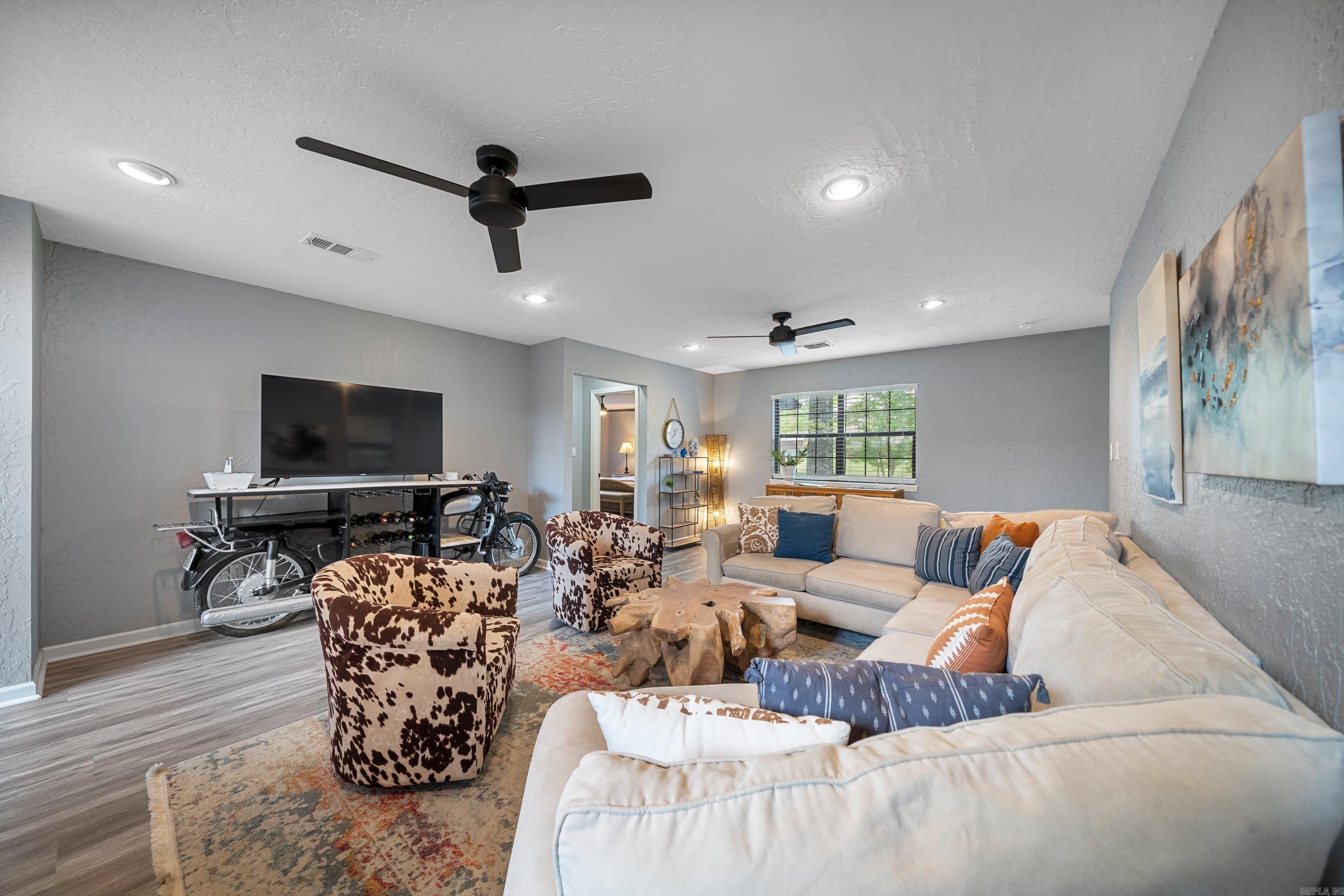 105  Lu Juan  Hot Springs, AR
