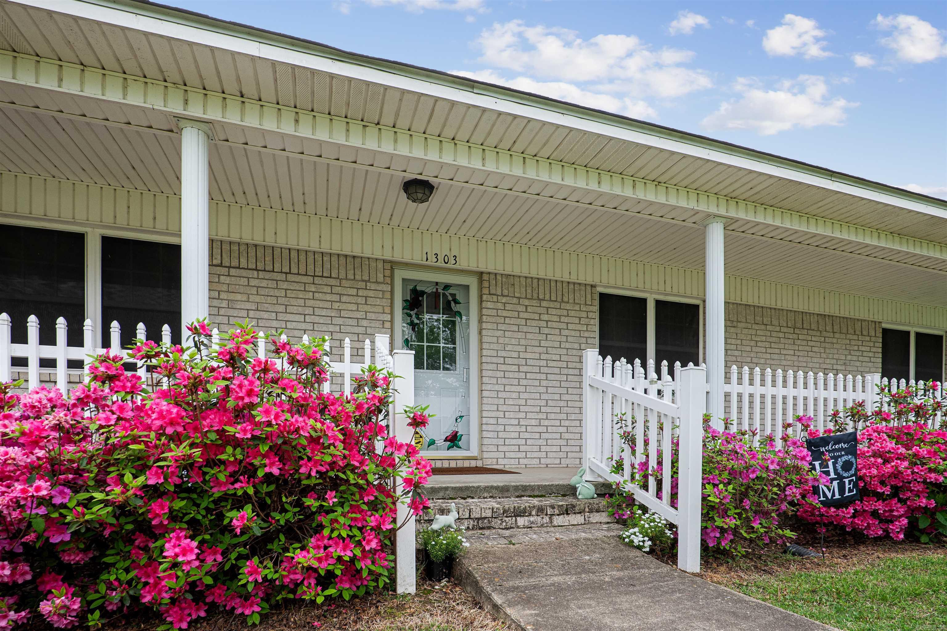 1303  Magnolia Ave  Walnut Ridge, AR