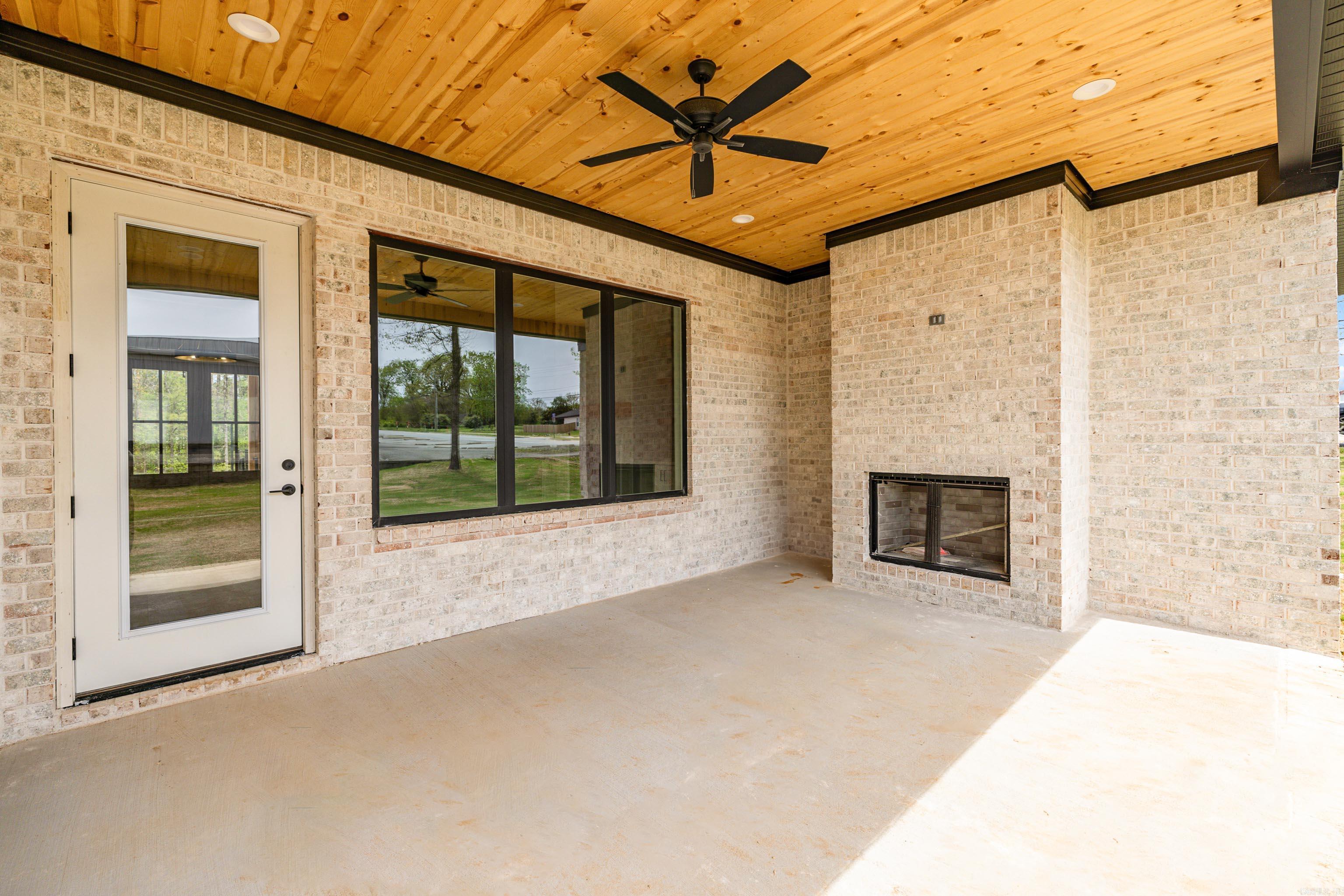 5603  Lexington  Benton, AR