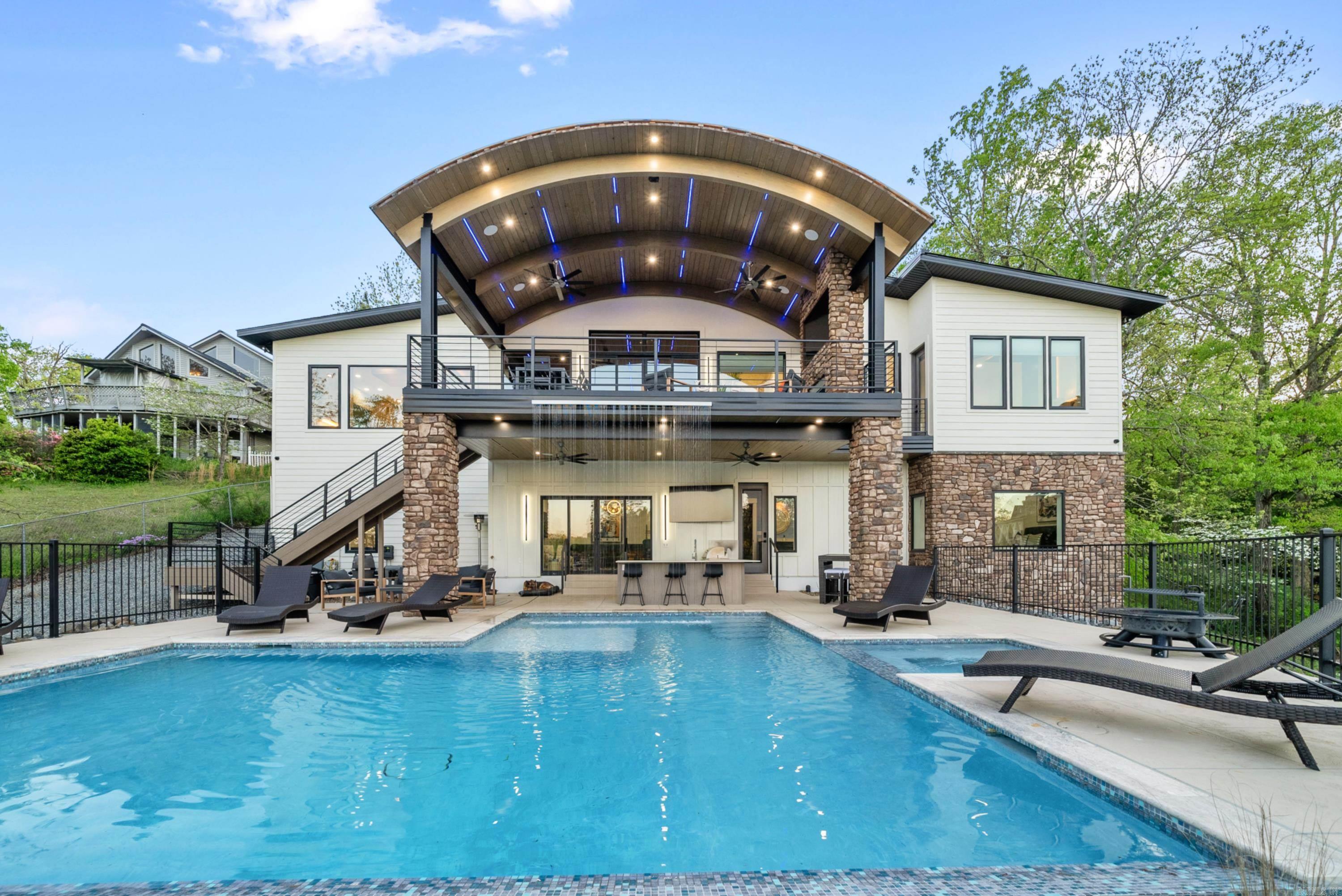 227  Remington  Hot Springs, AR