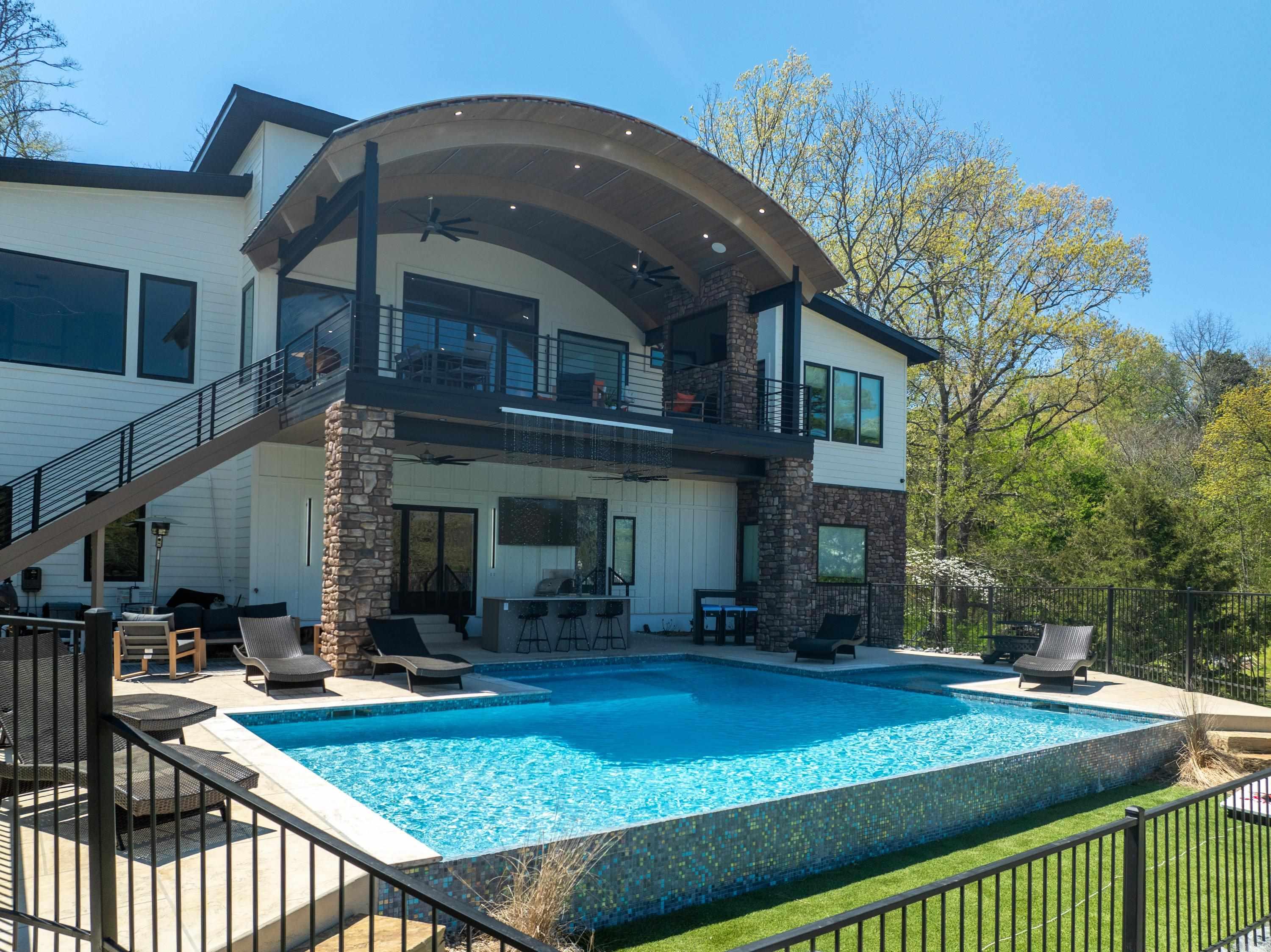 227  Remington  Hot Springs, AR
