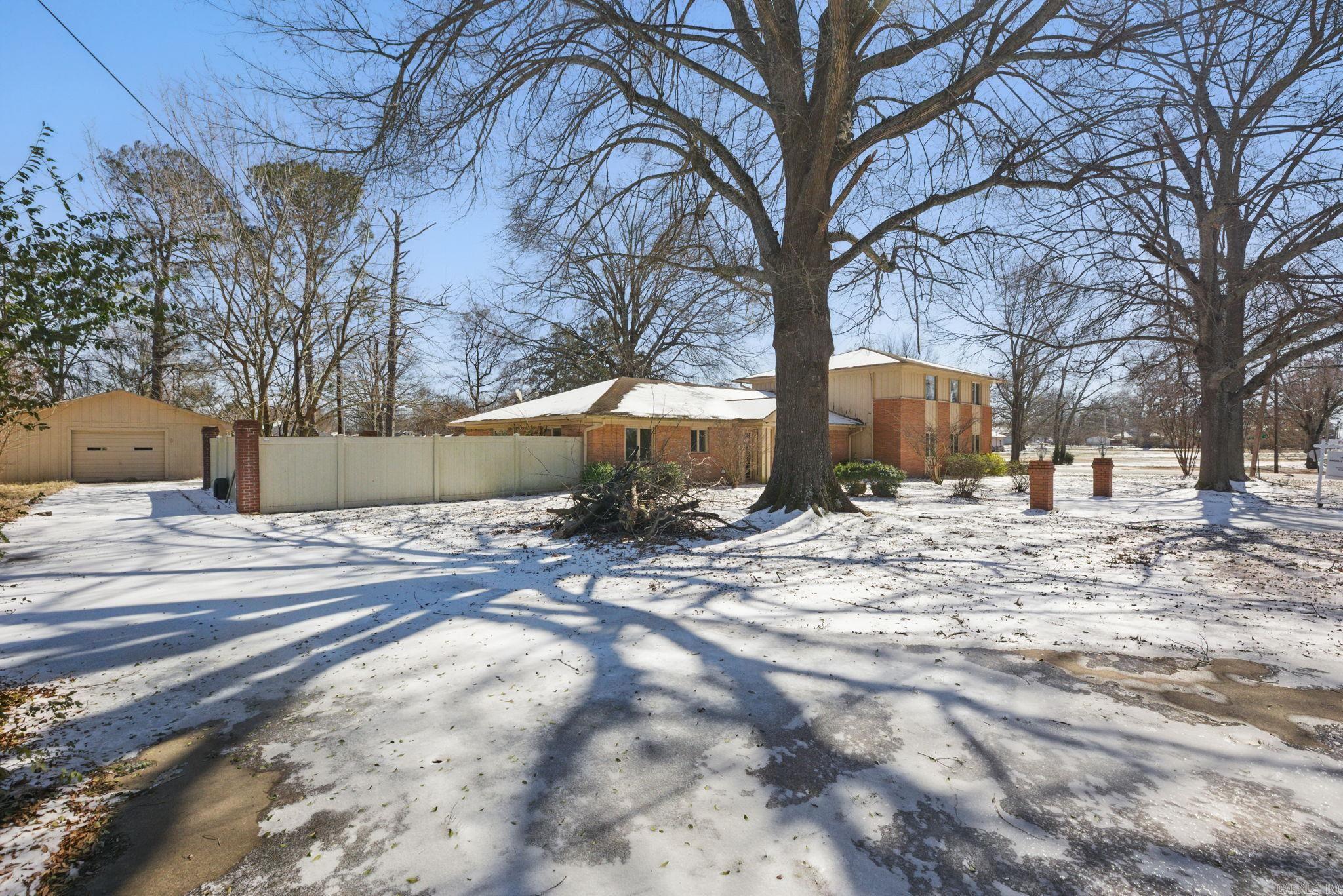 401 N Chester  Hazen, AR