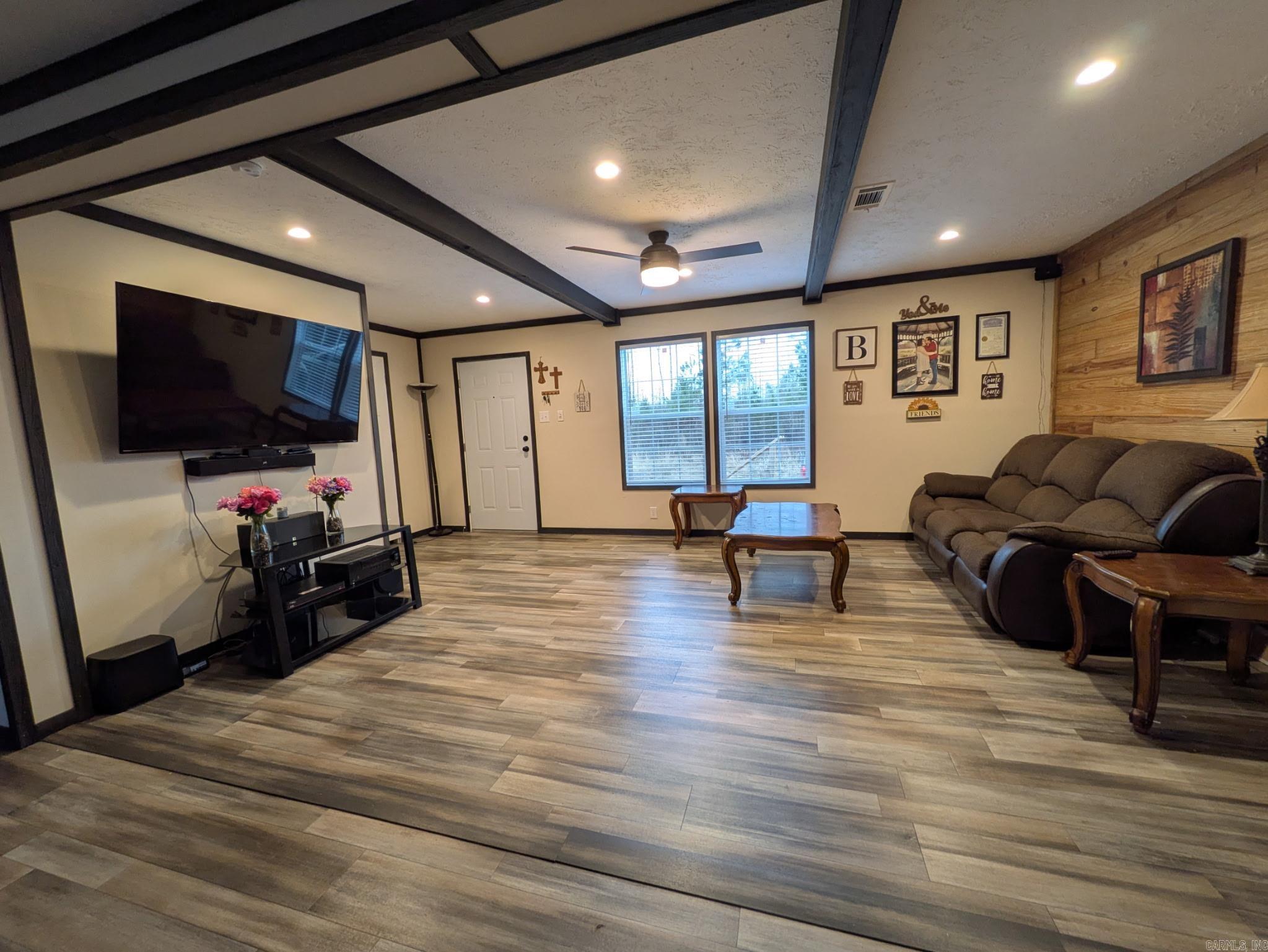 2260  Gentry  Star City, AR