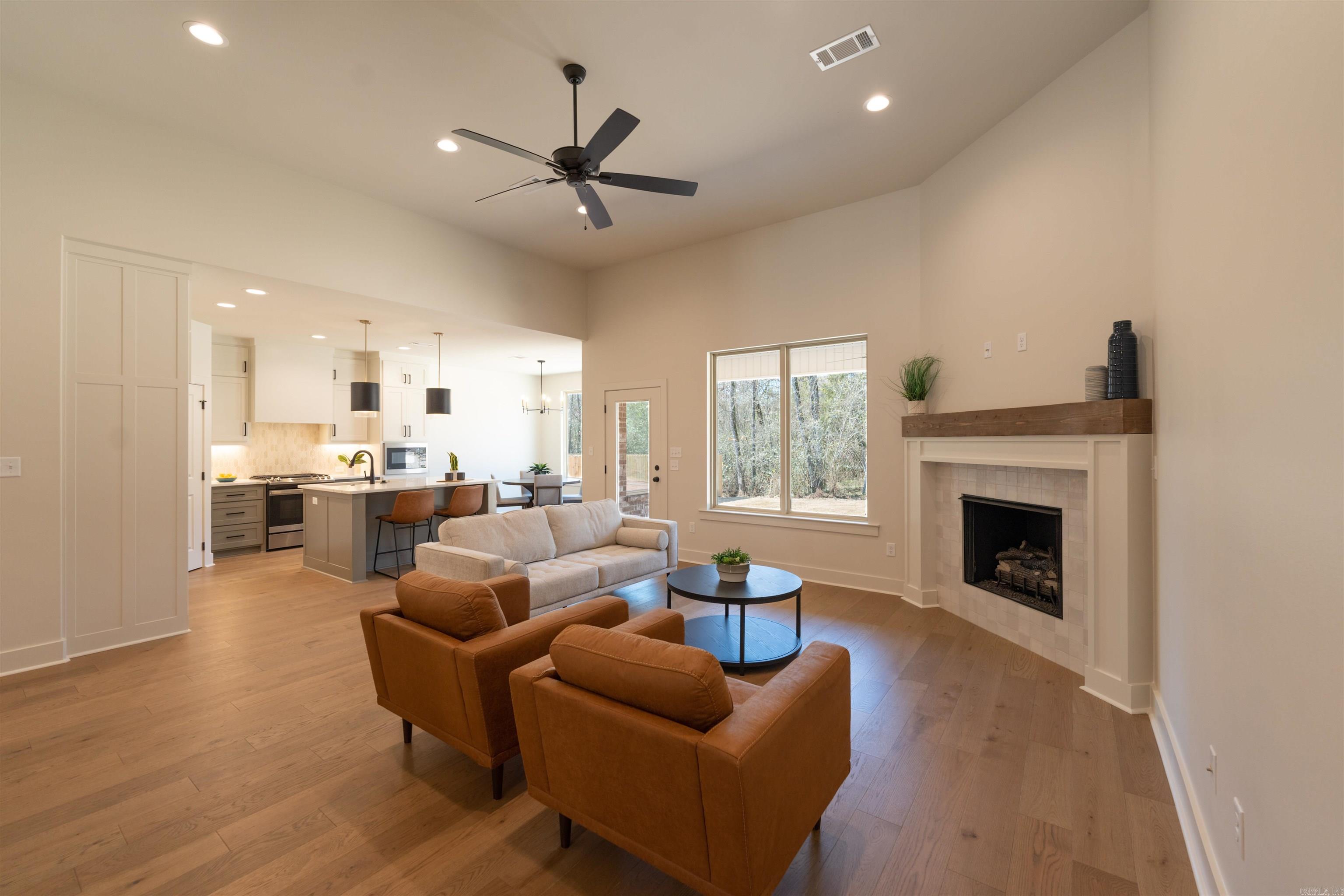 15025  Matterhorn  Maumelle, AR