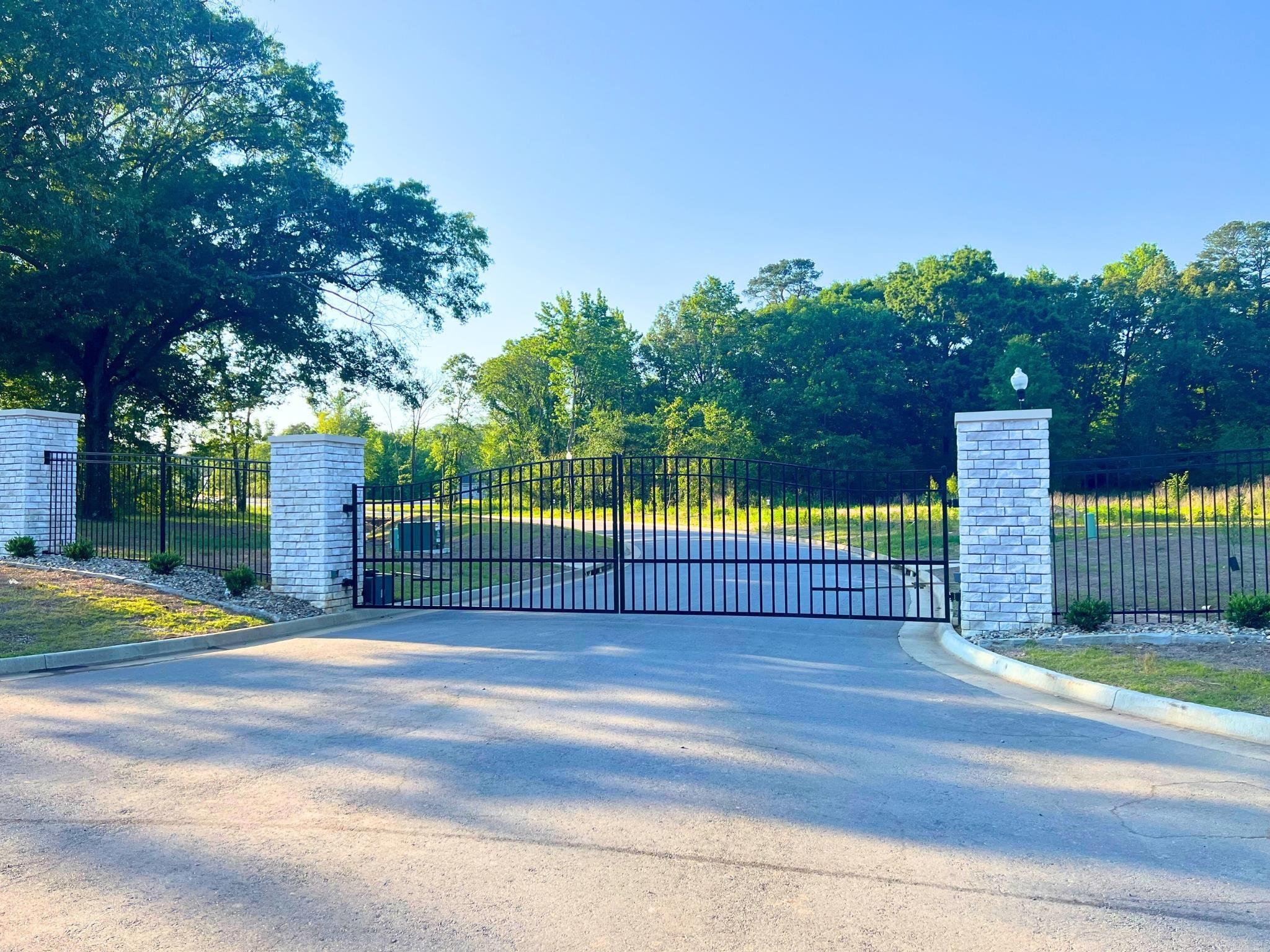 15025  Matterhorn  Maumelle, AR