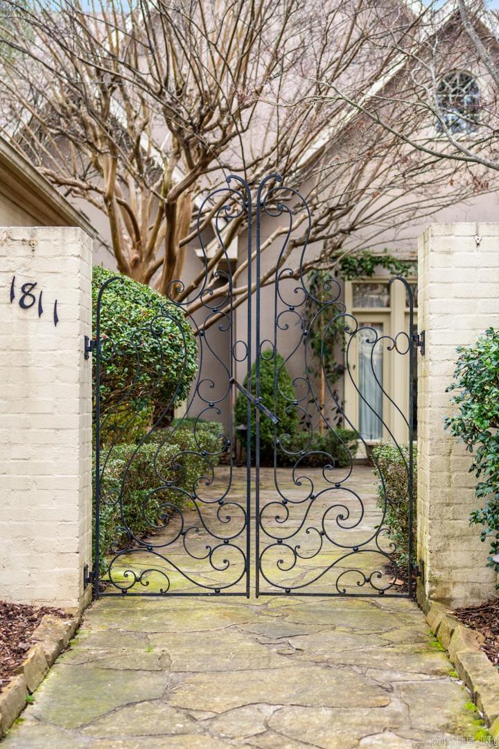 1811  River Heights  Little Rock, AR
