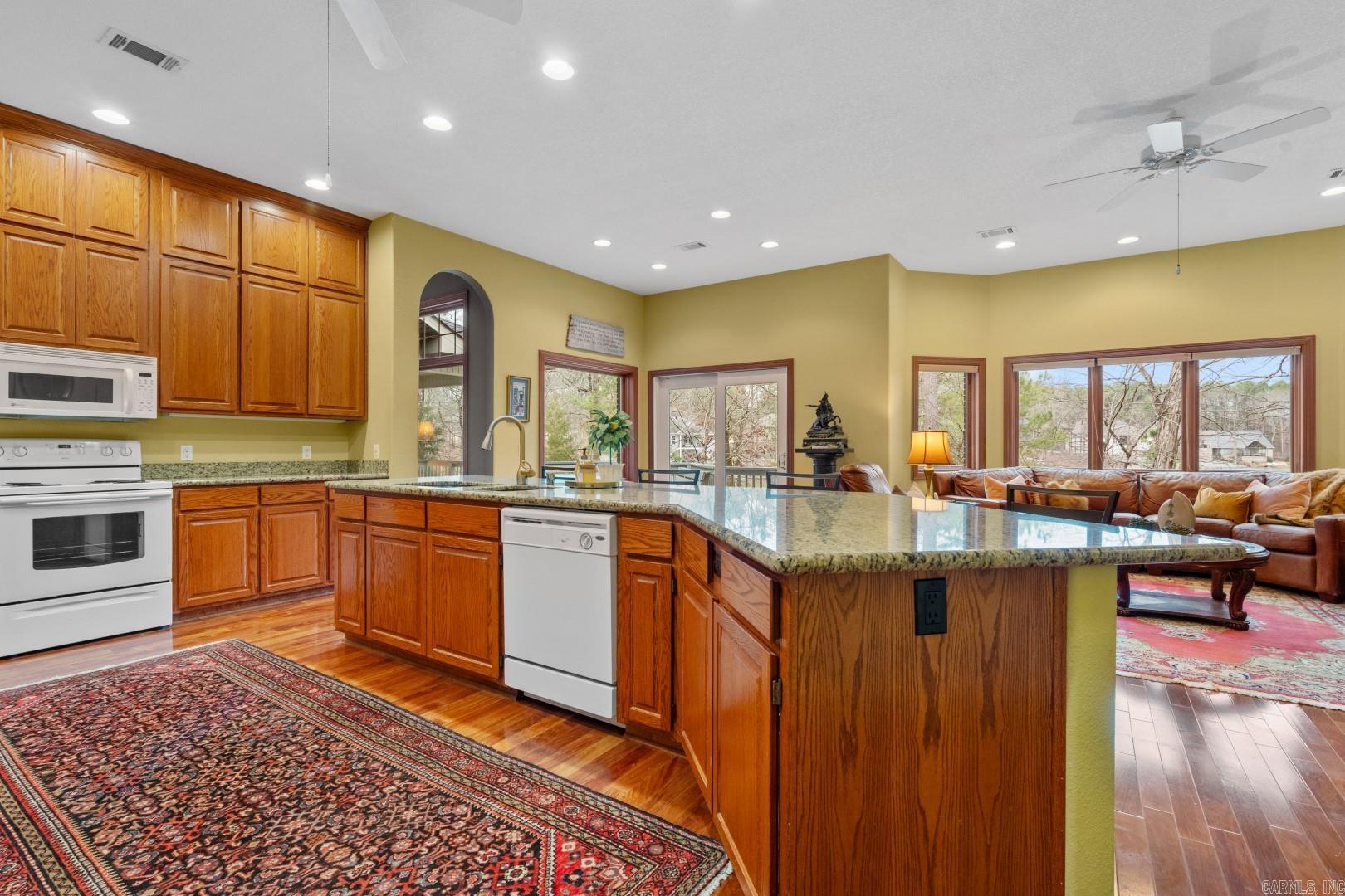 13  Vista Lane  Hot Springs Village, AR